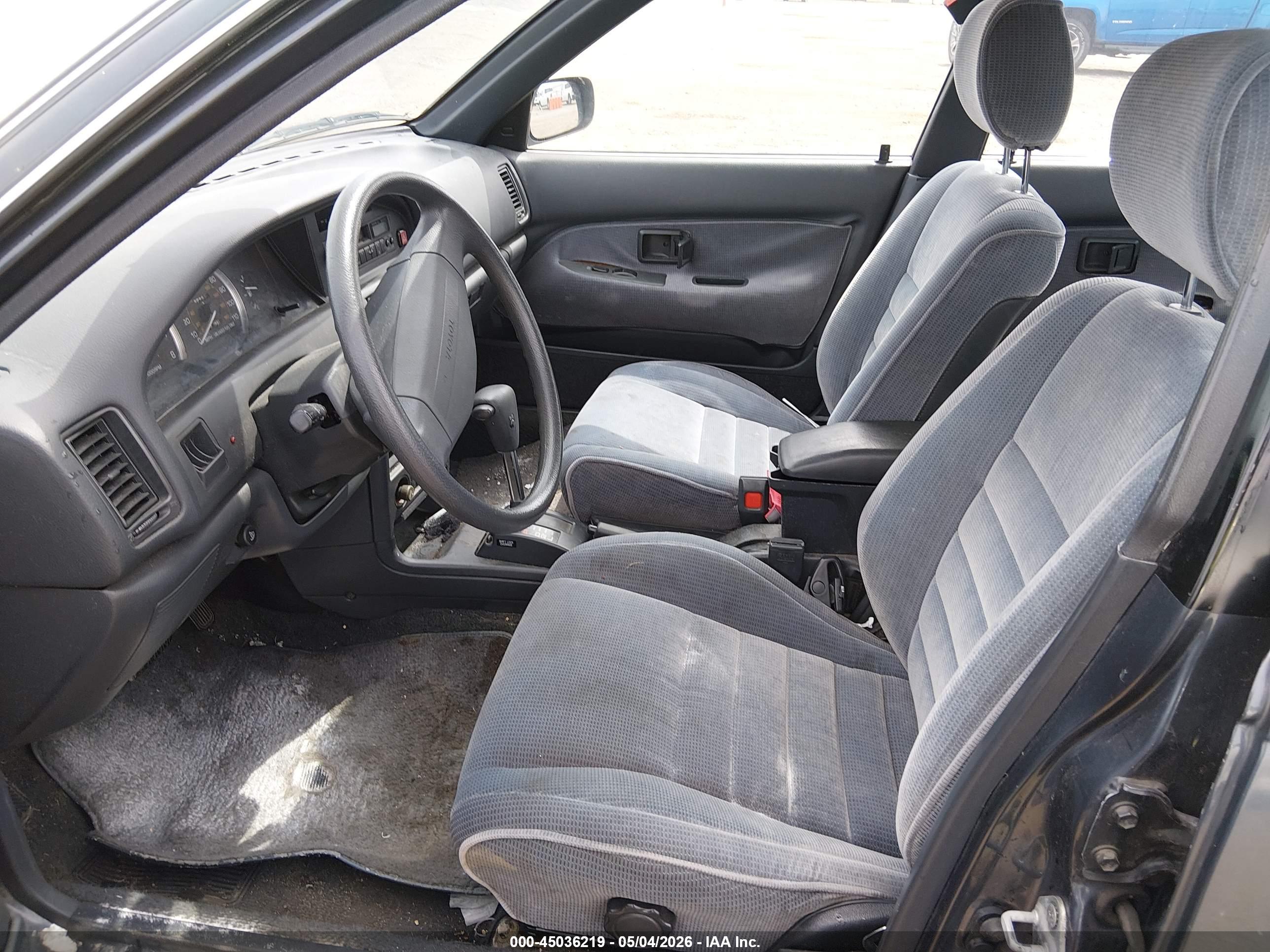 TOYOTA COROLLA image 5