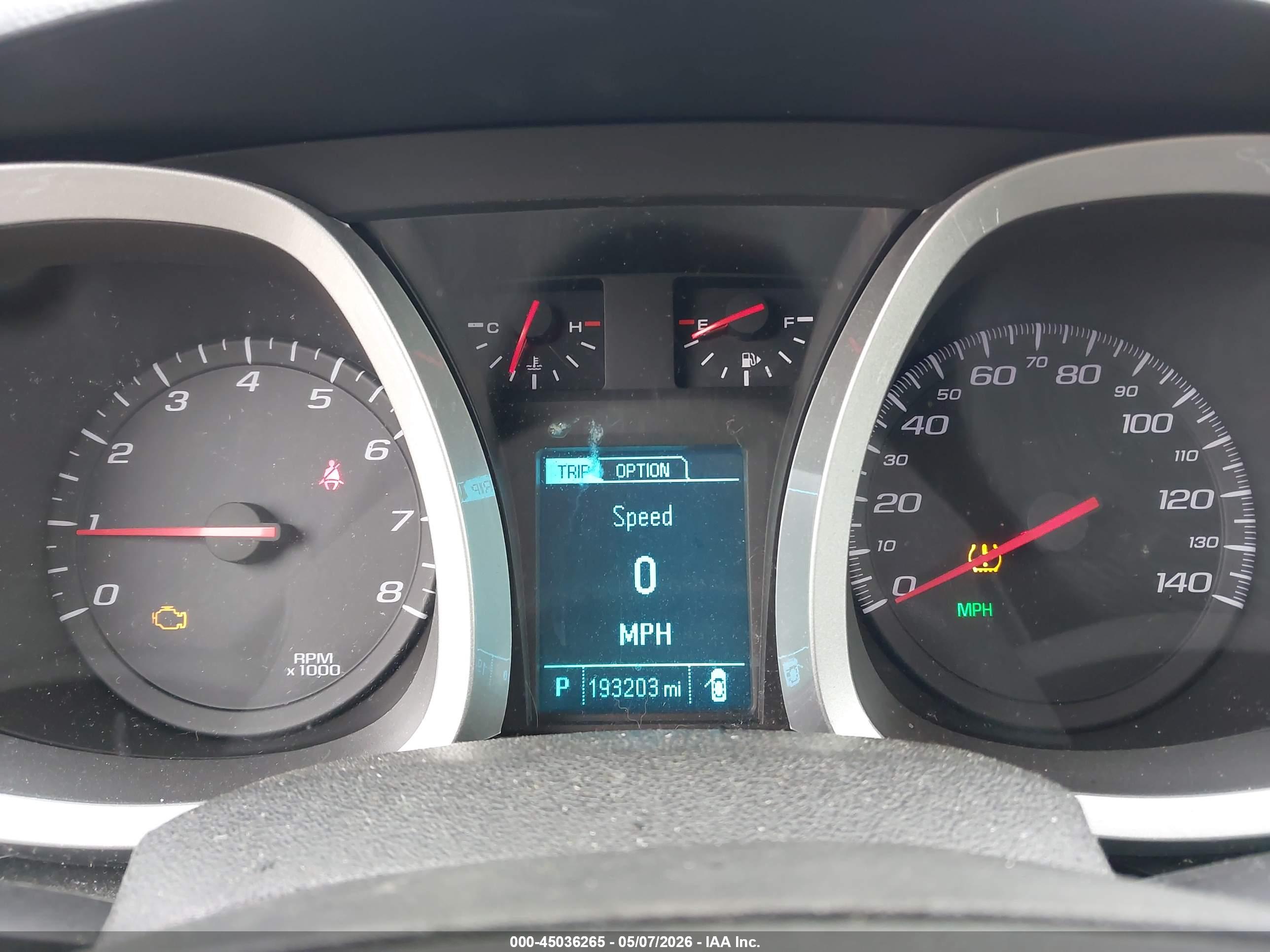 CHEVROLET EQUINOX image 7