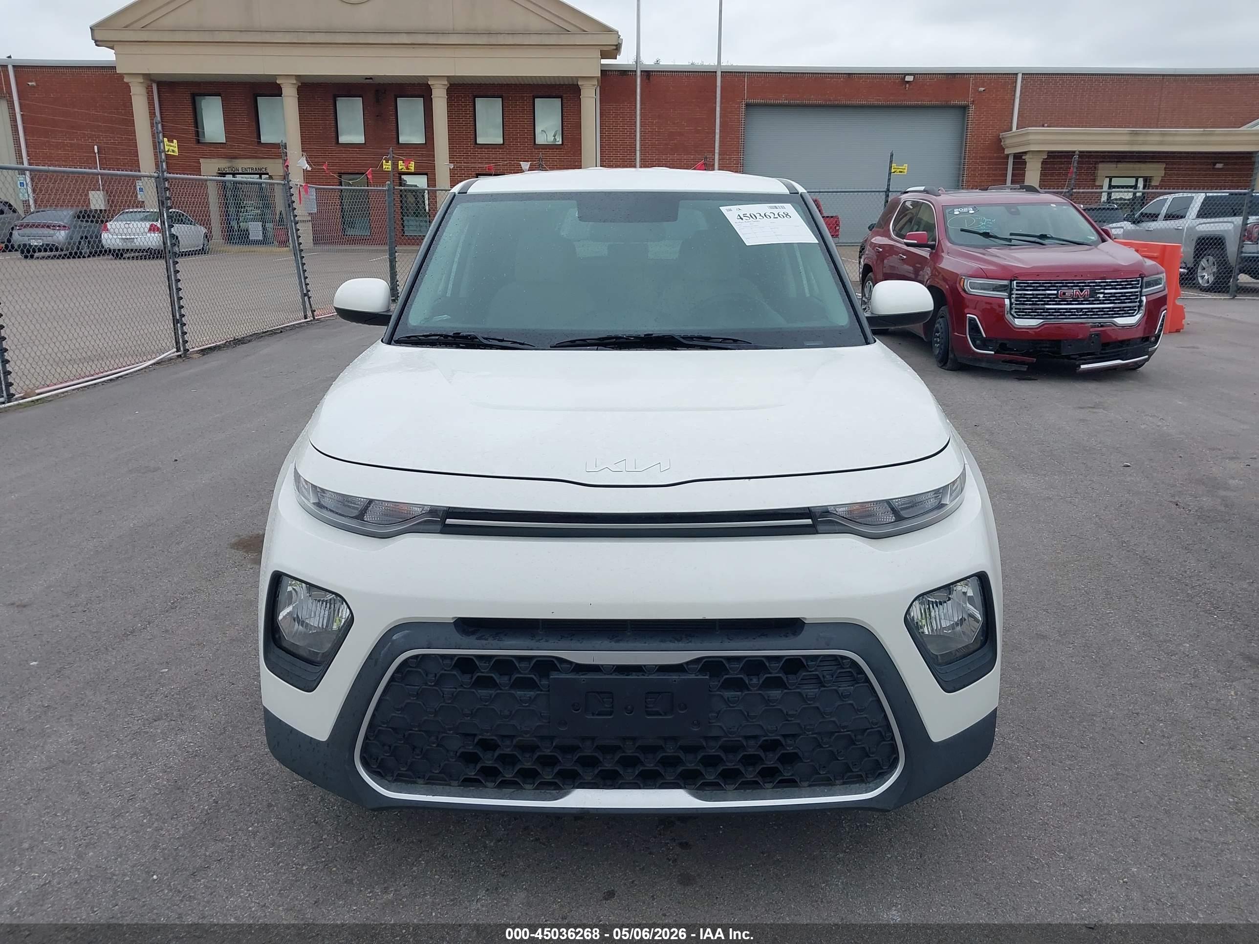 KIA SOUL image 6