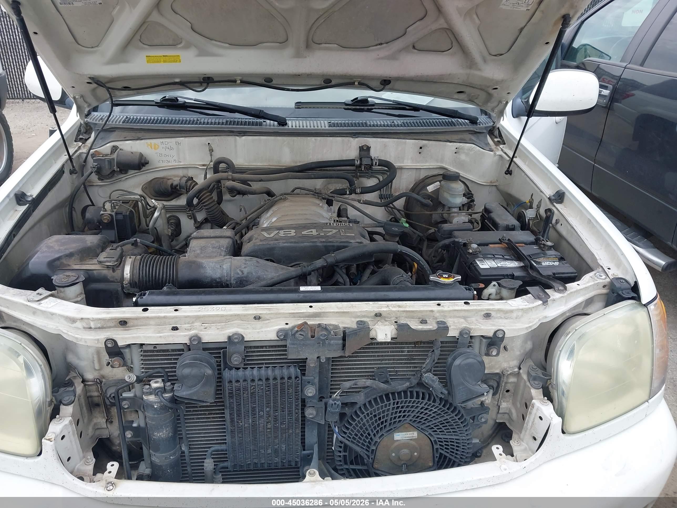 TOYOTA SEQUOIA image 10