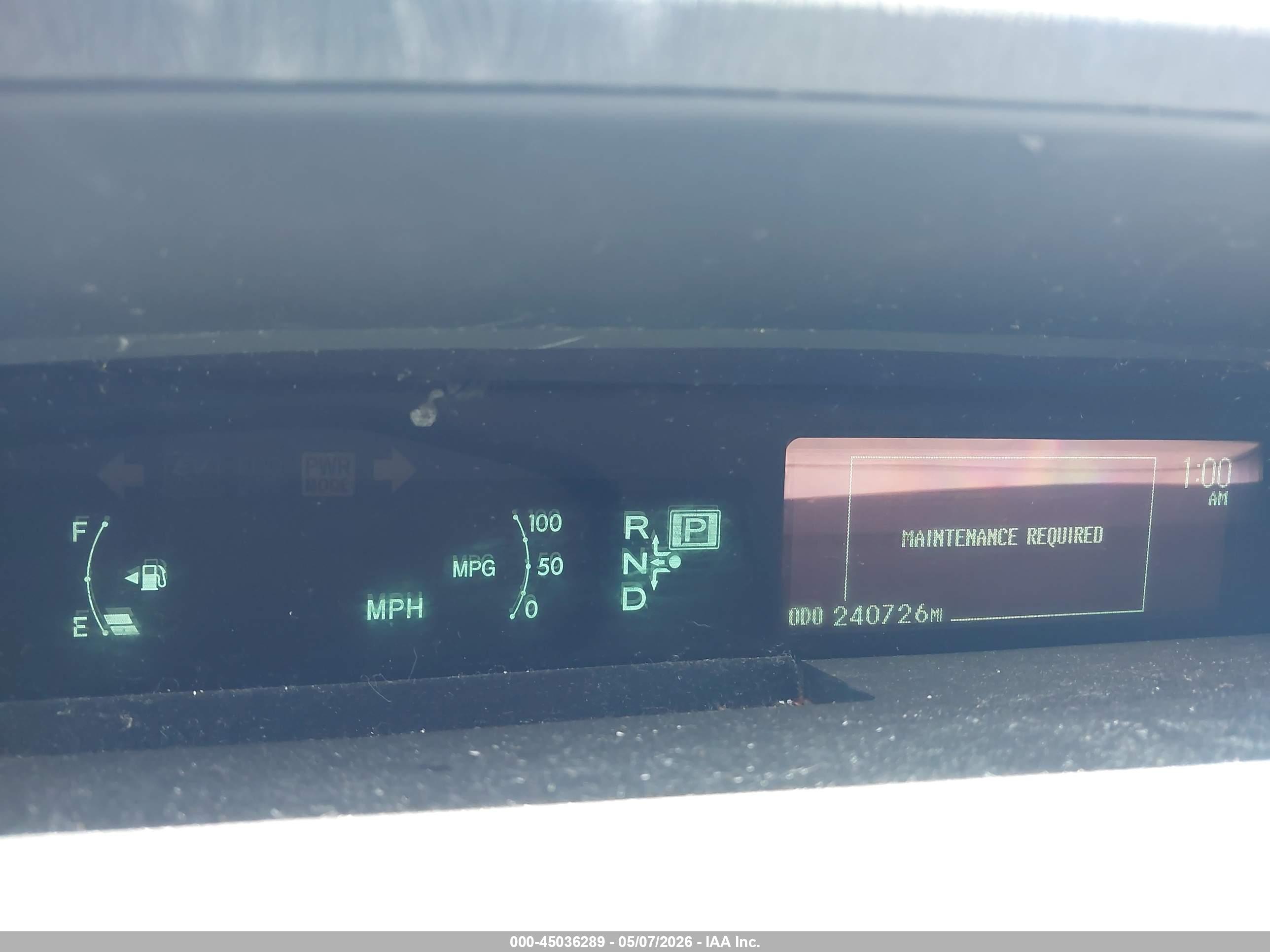 TOYOTA PRIUS image 7