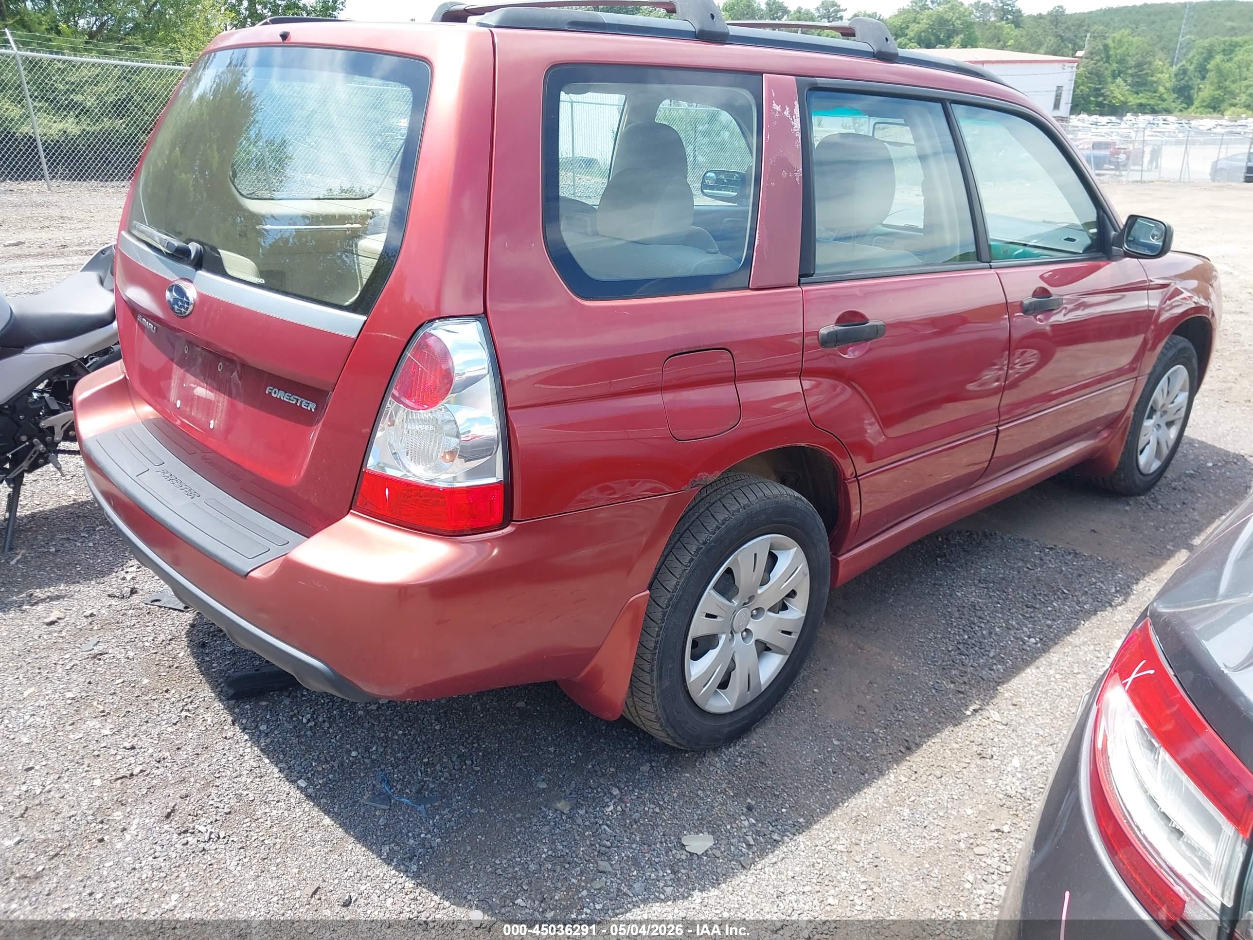 SUBARU FORESTER image 4