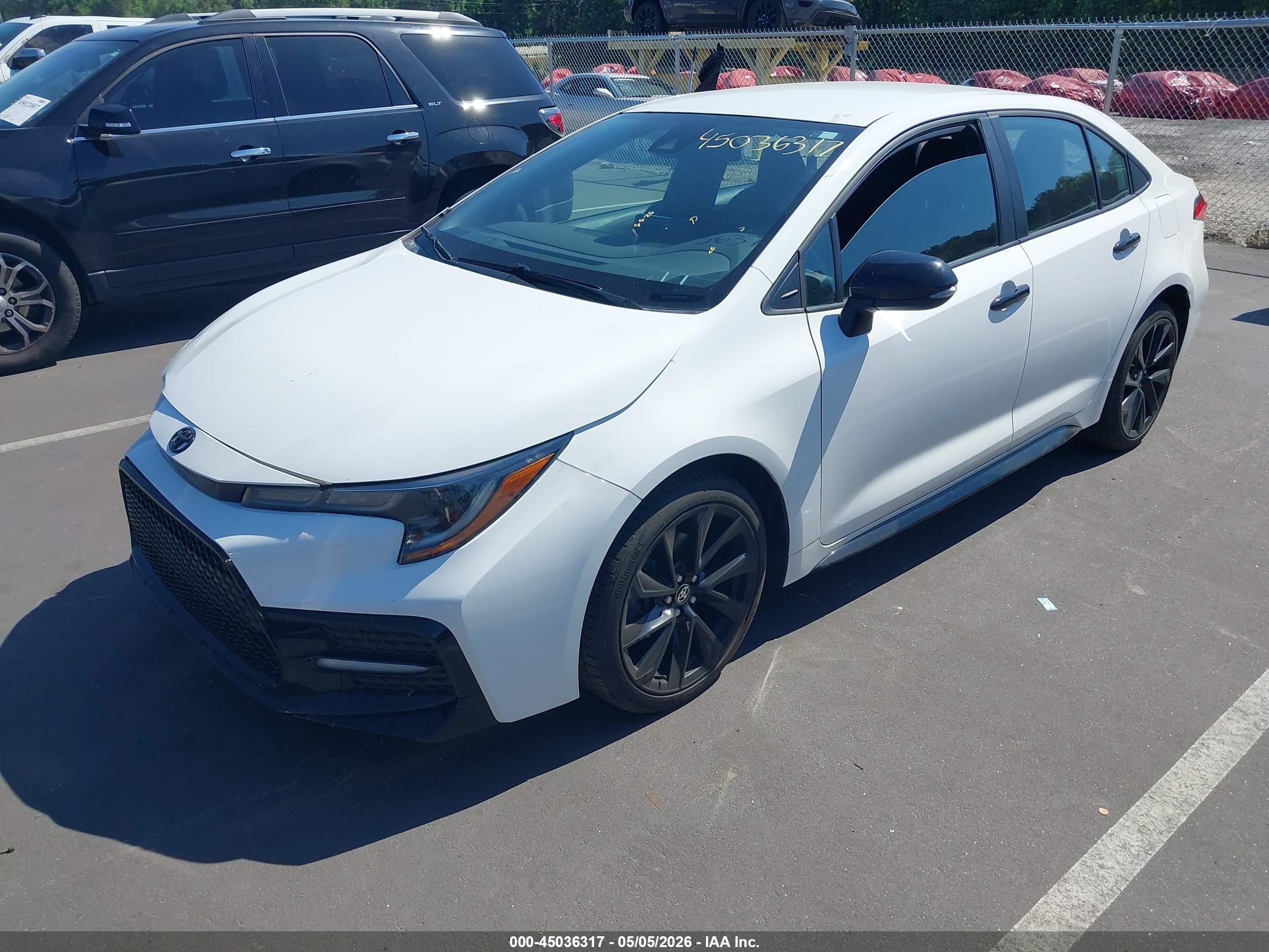 TOYOTA COROLLA image 2
