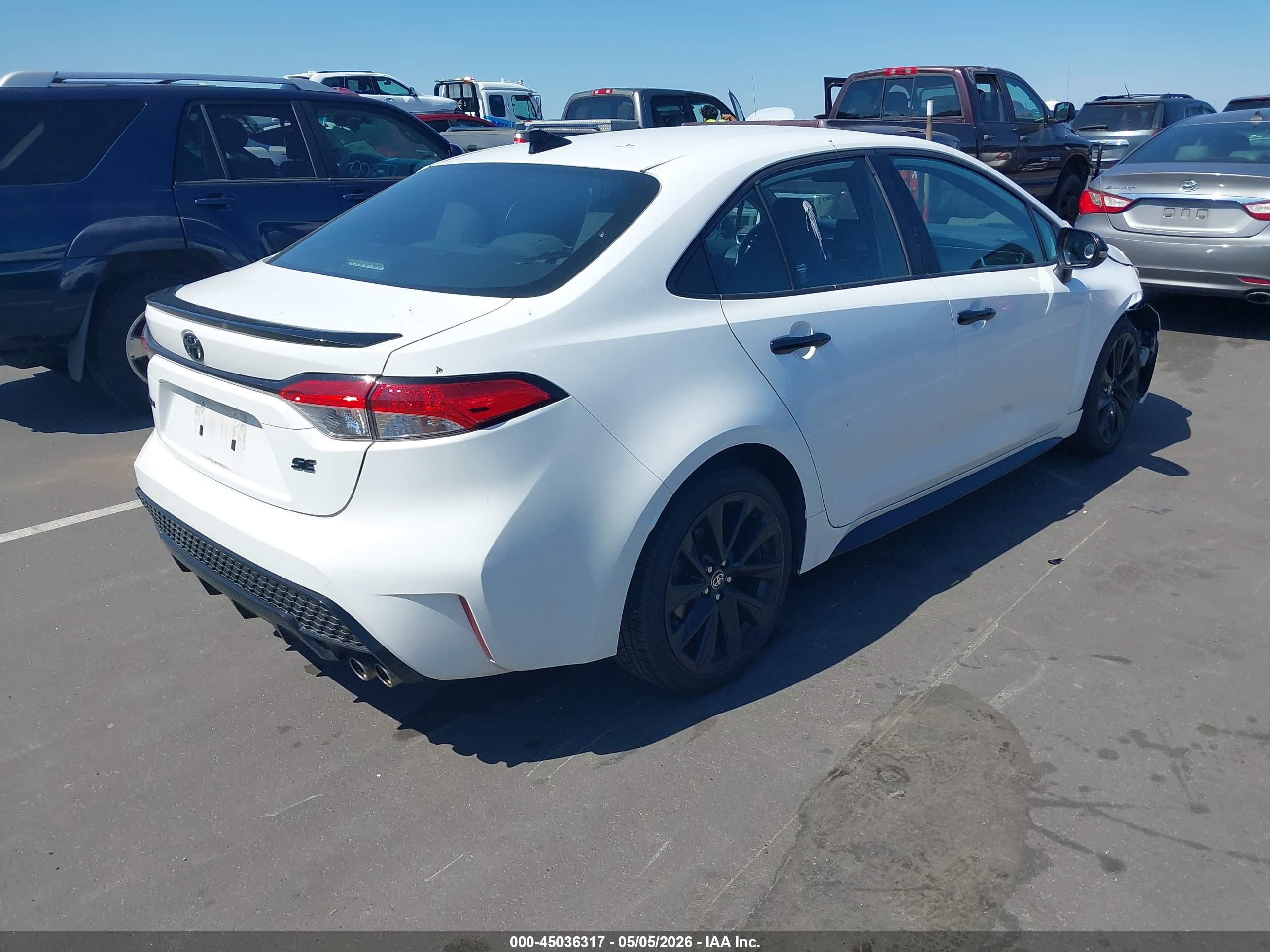TOYOTA COROLLA image 4