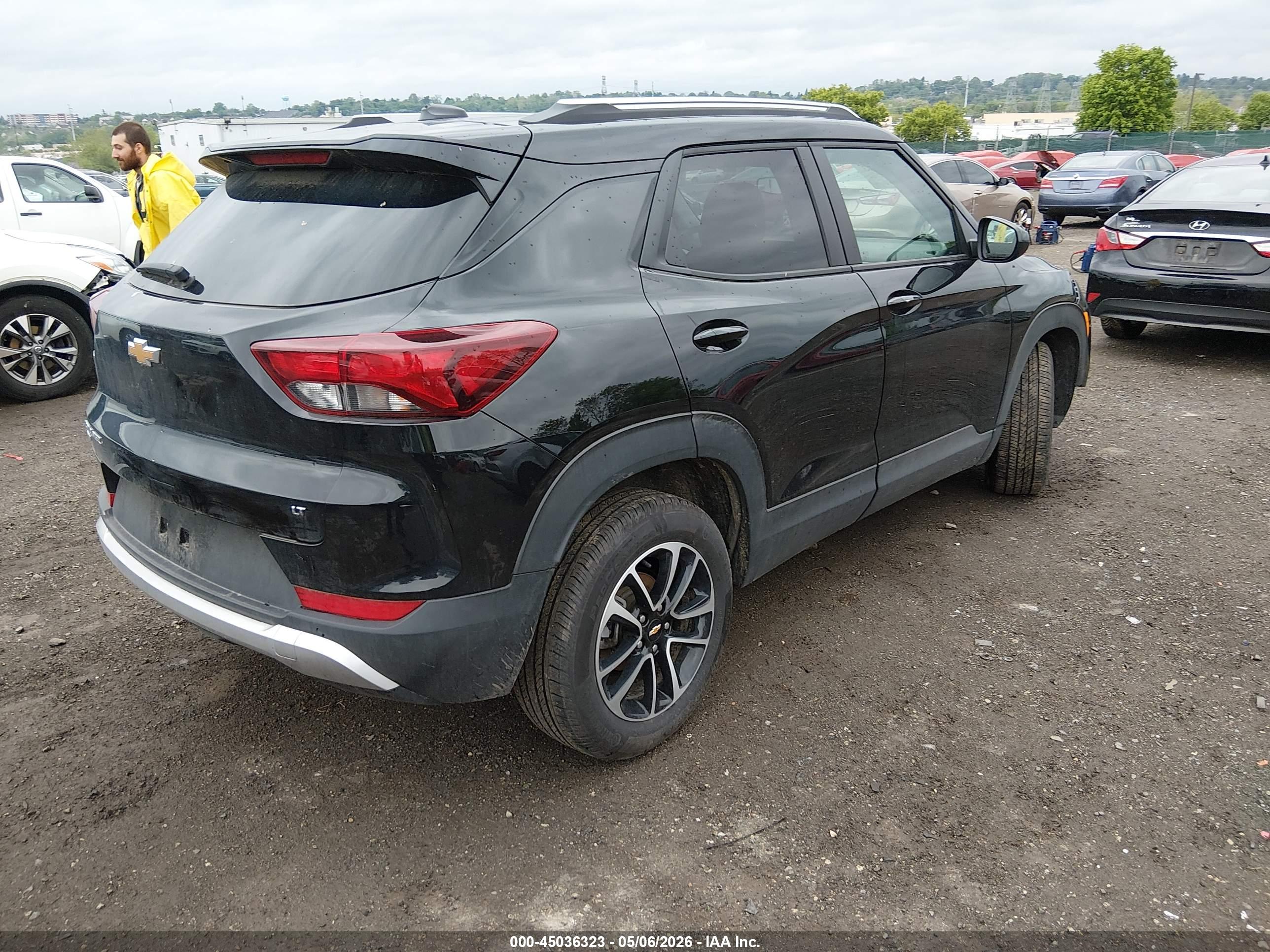 CHEVROLET TRAILBLAZER image 4