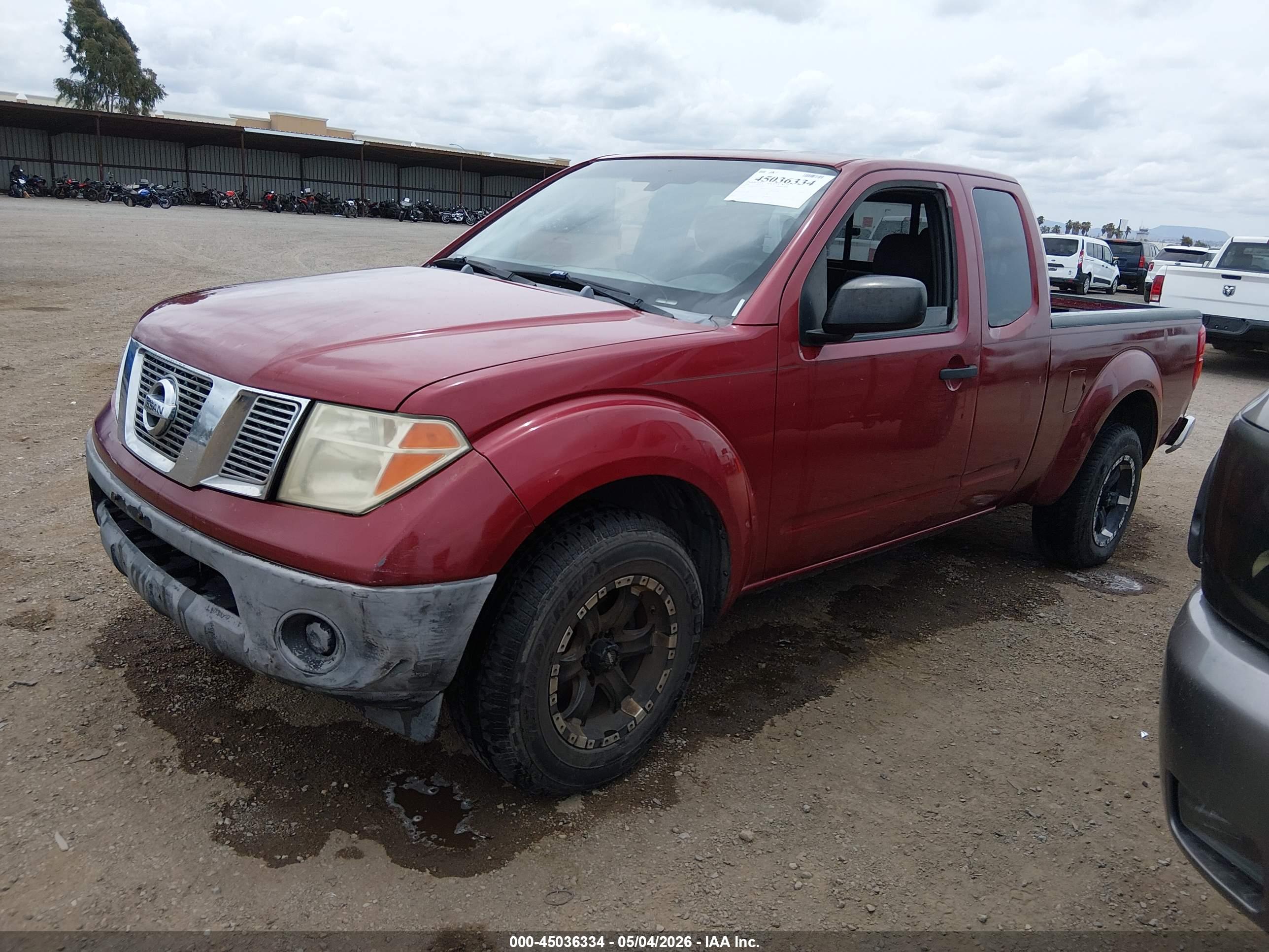 NISSAN FRONTIER image 2