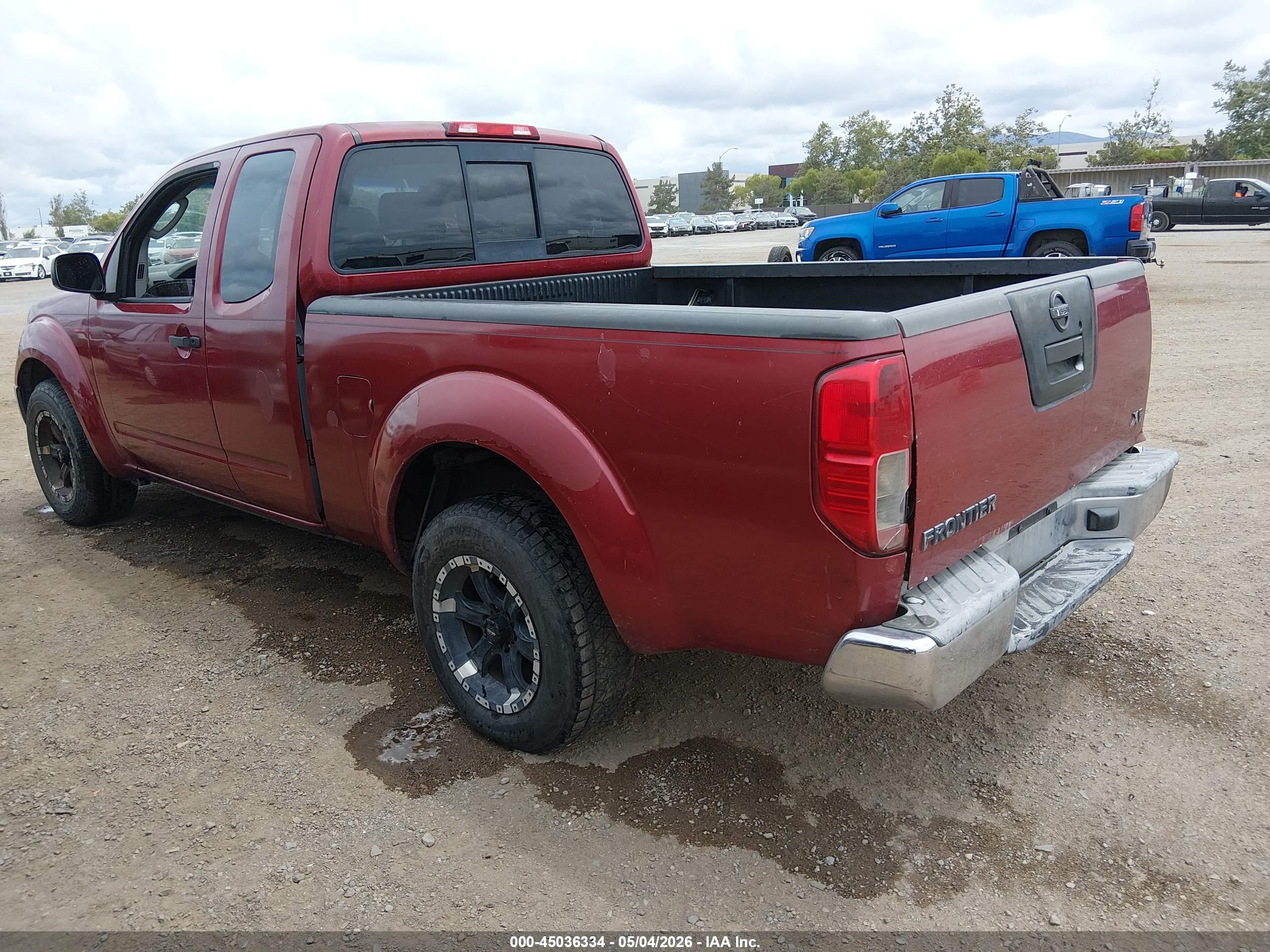 NISSAN FRONTIER image 3