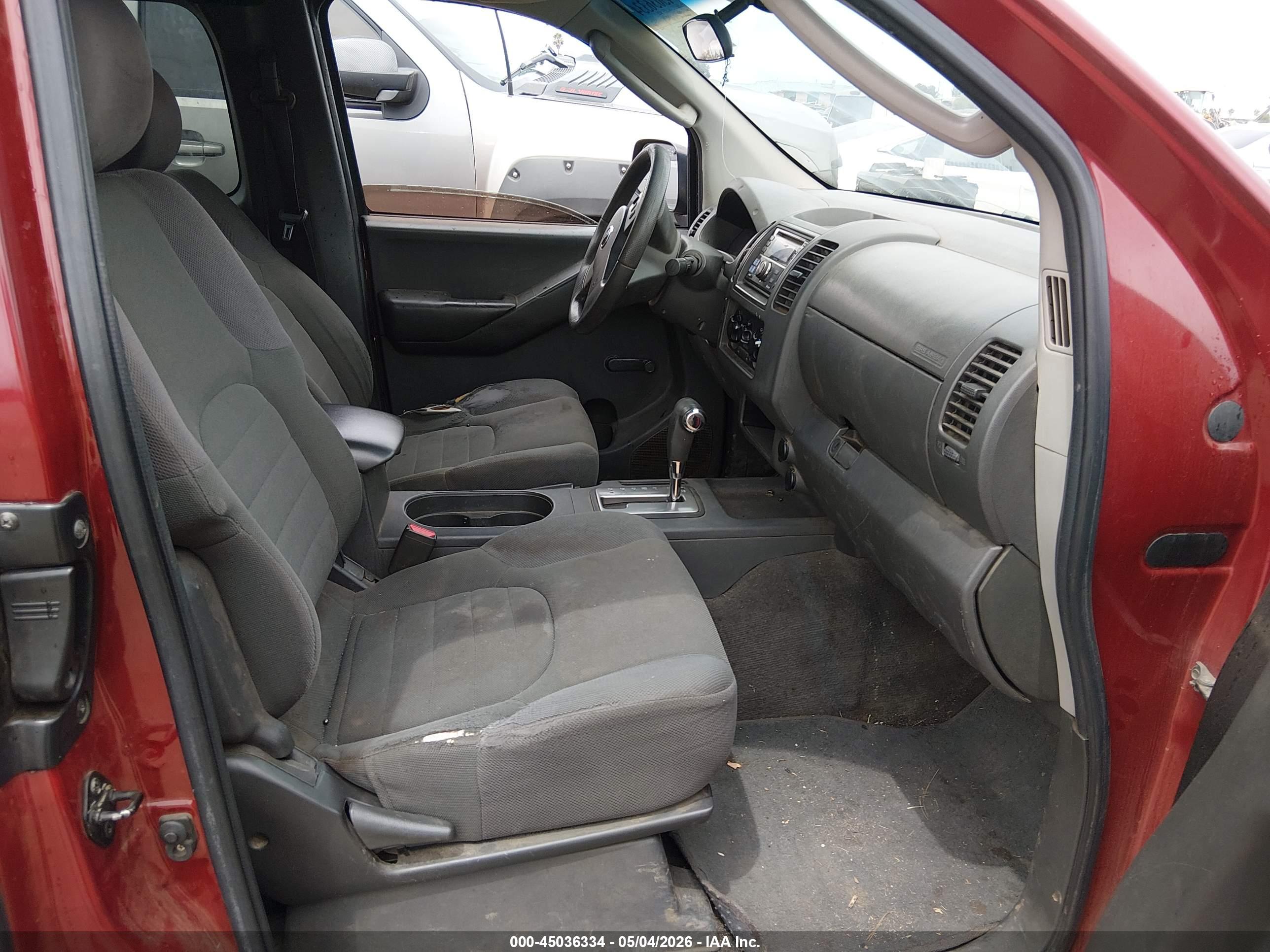 NISSAN FRONTIER image 5