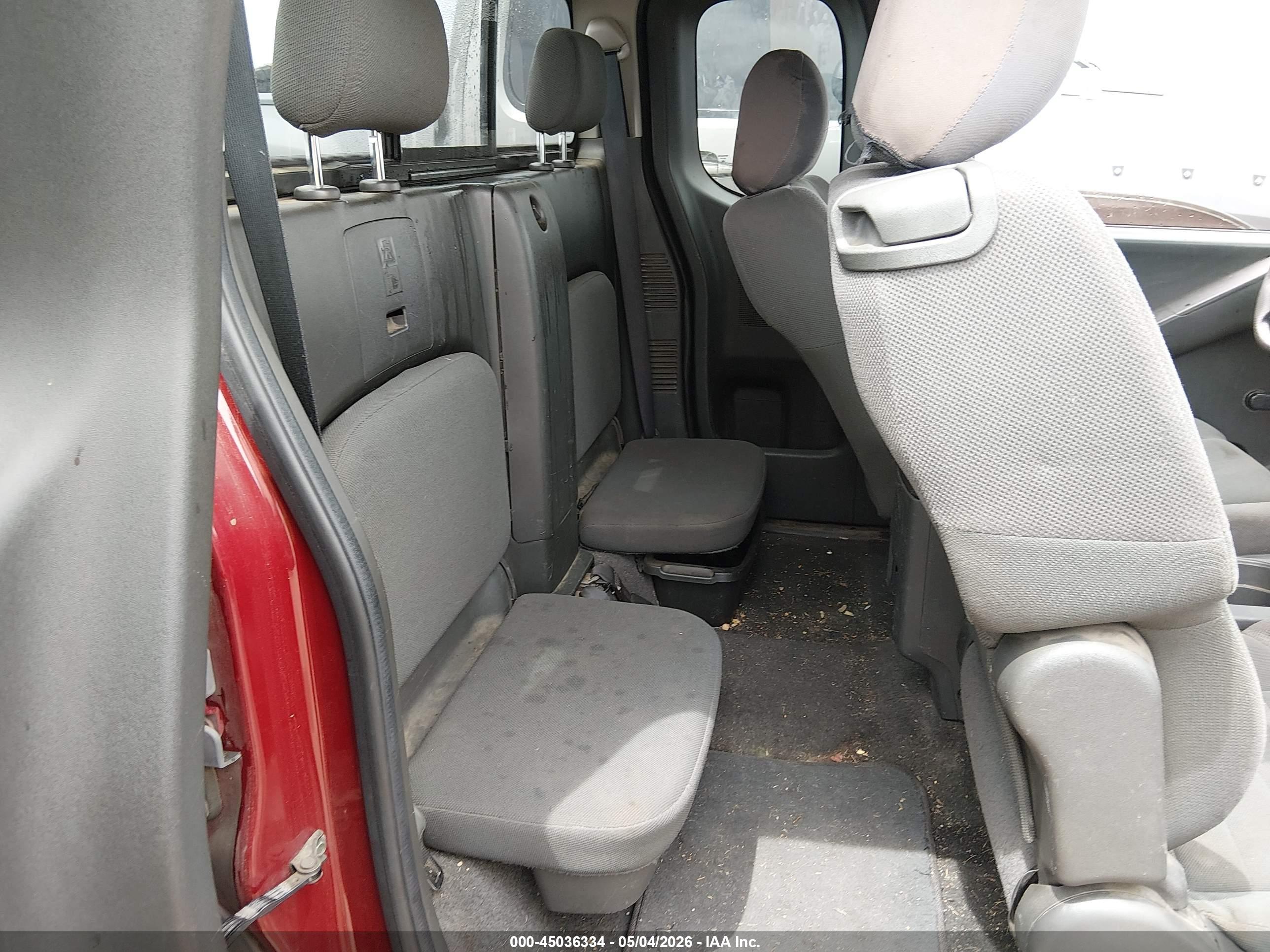 NISSAN FRONTIER image 8