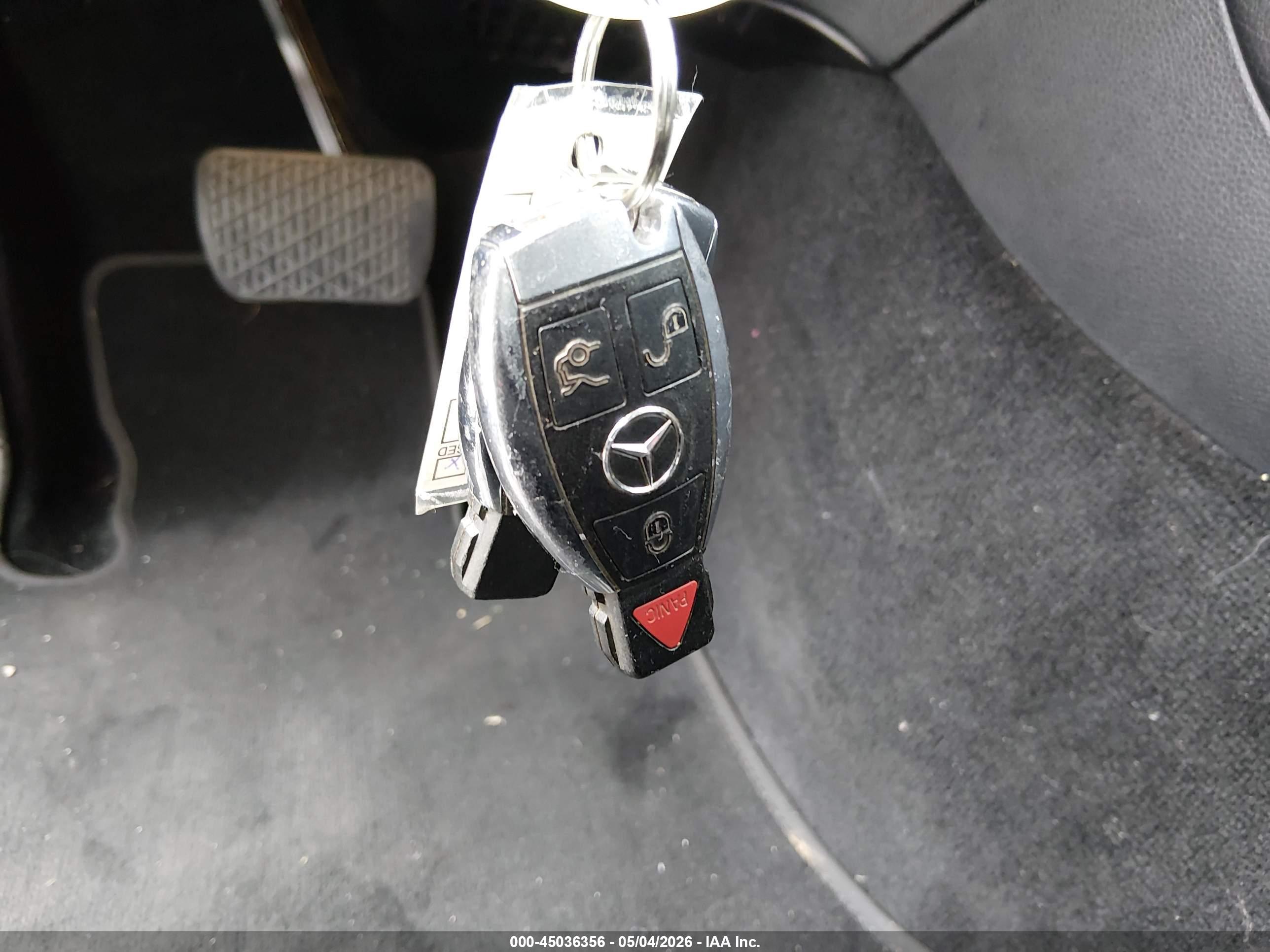 MERCEDES-BENZ GLC image 11