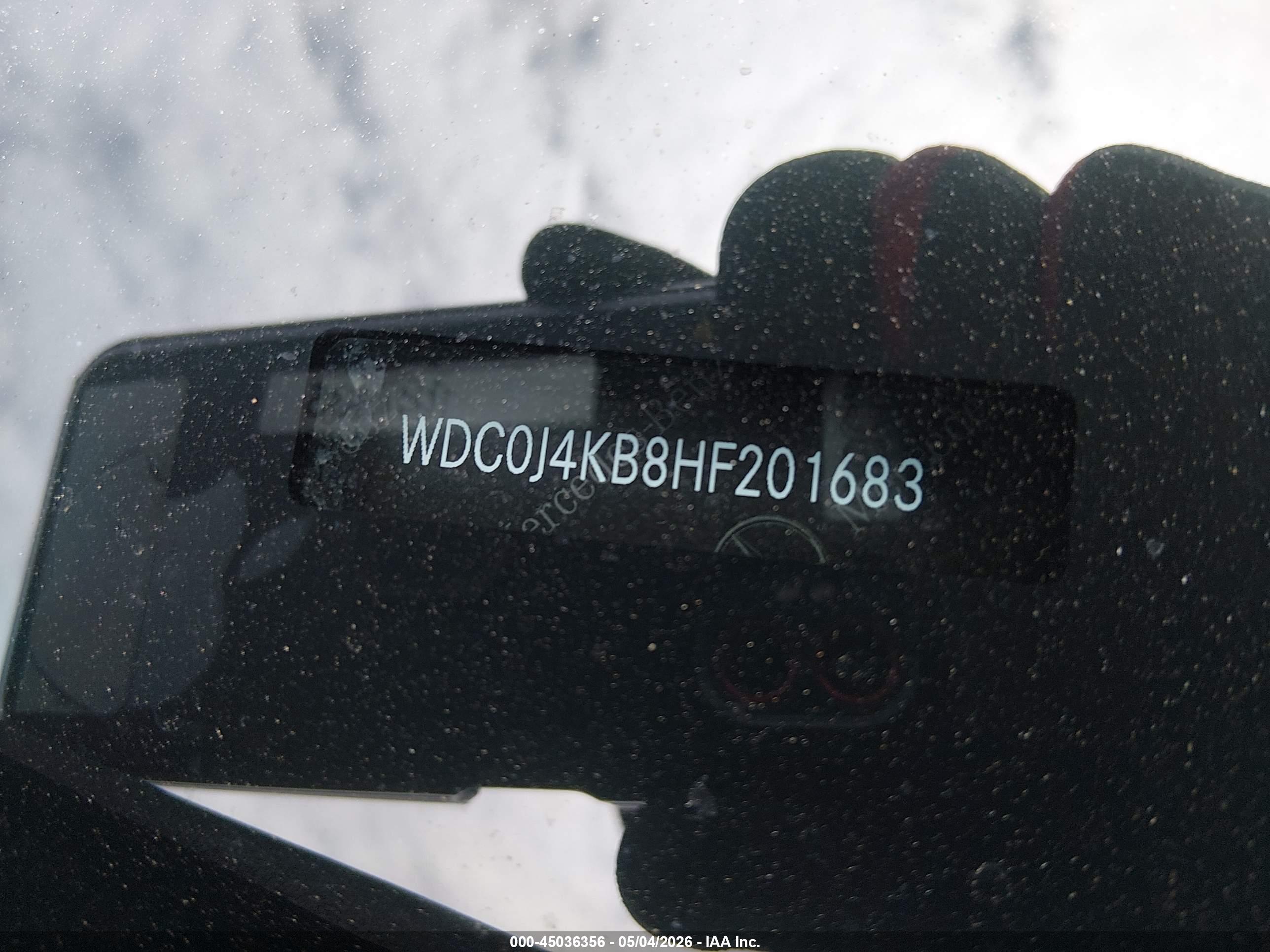 MERCEDES-BENZ GLC image 9