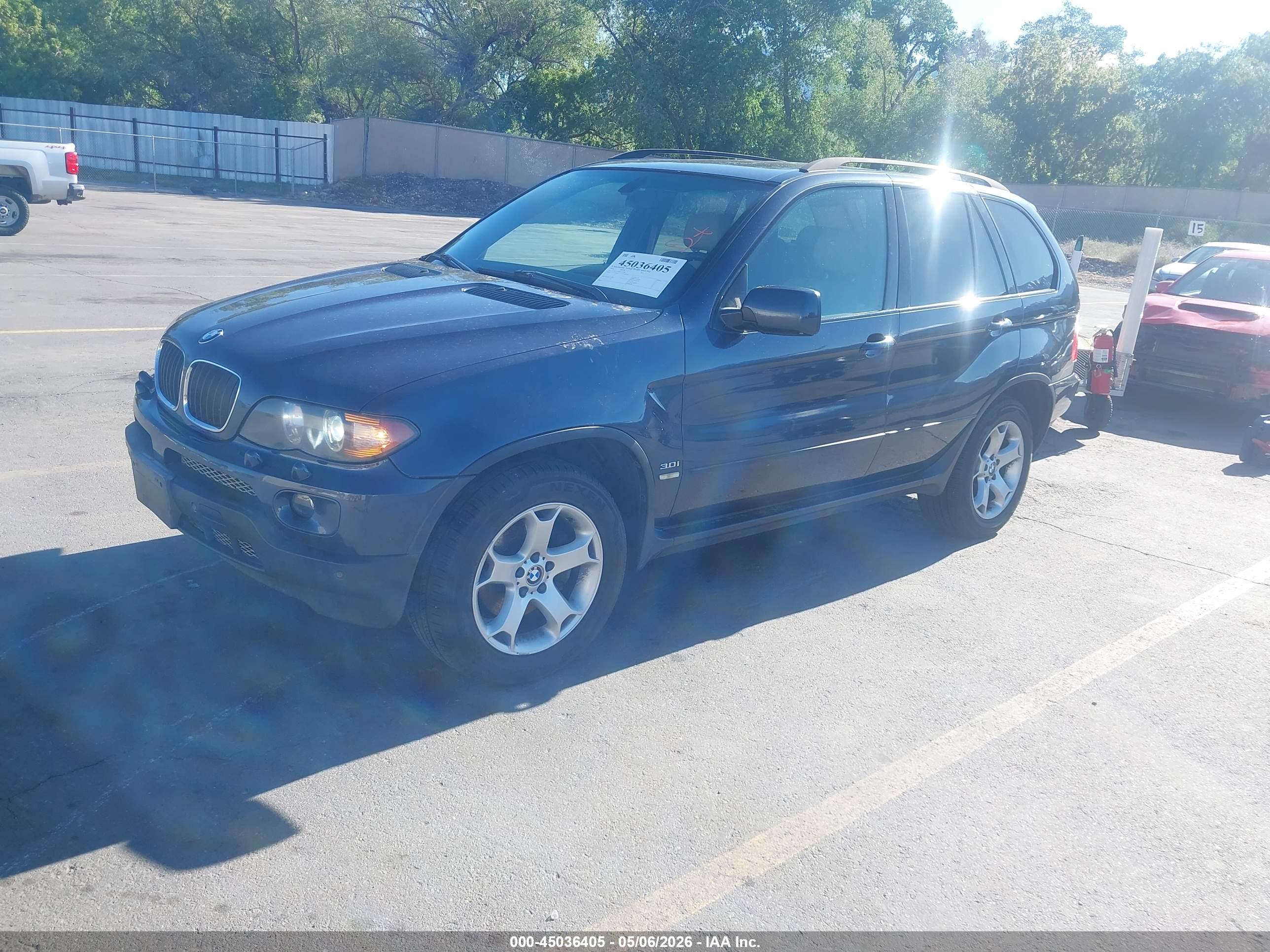 BMW X5 image 2