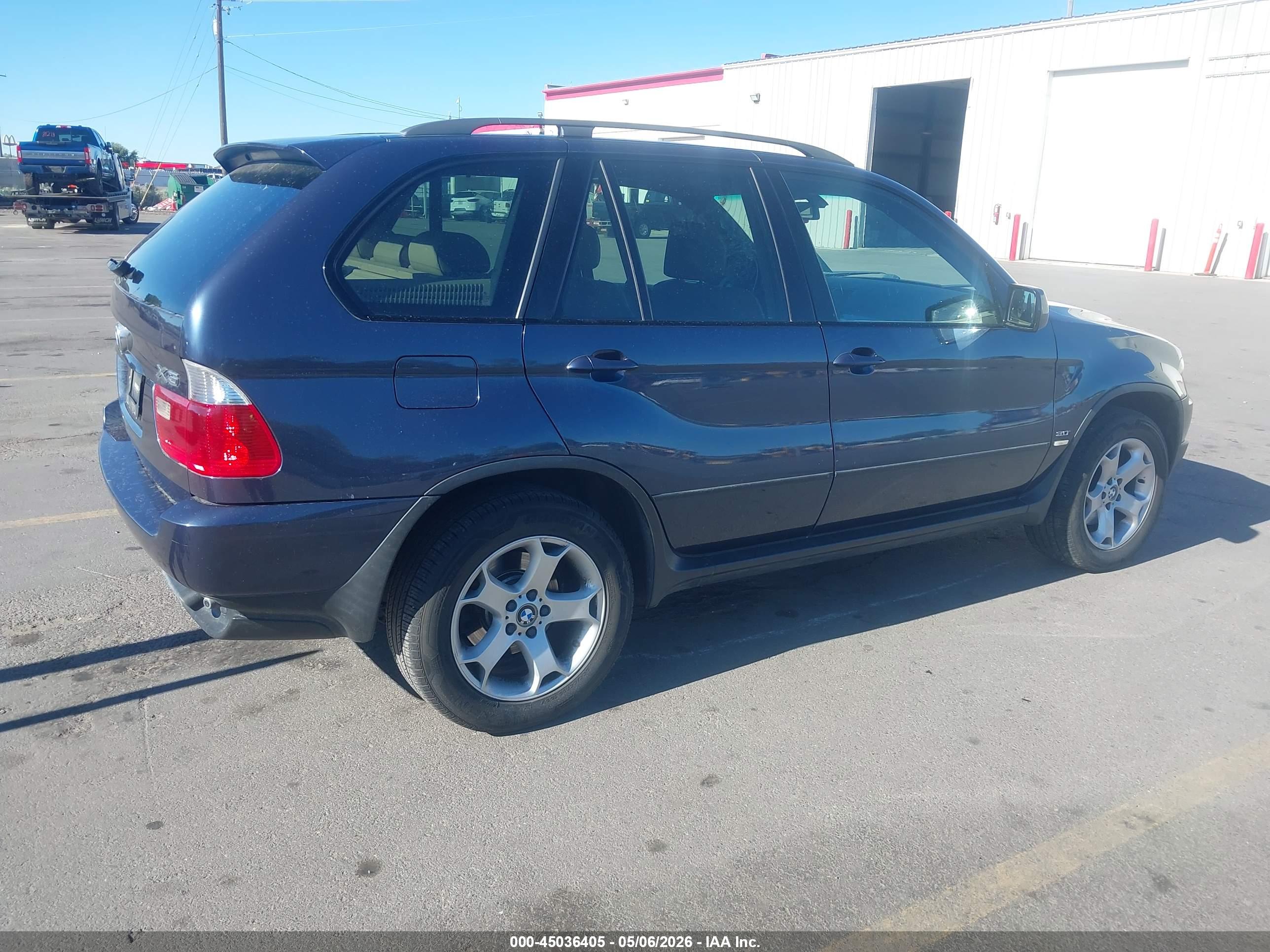 BMW X5 image 4