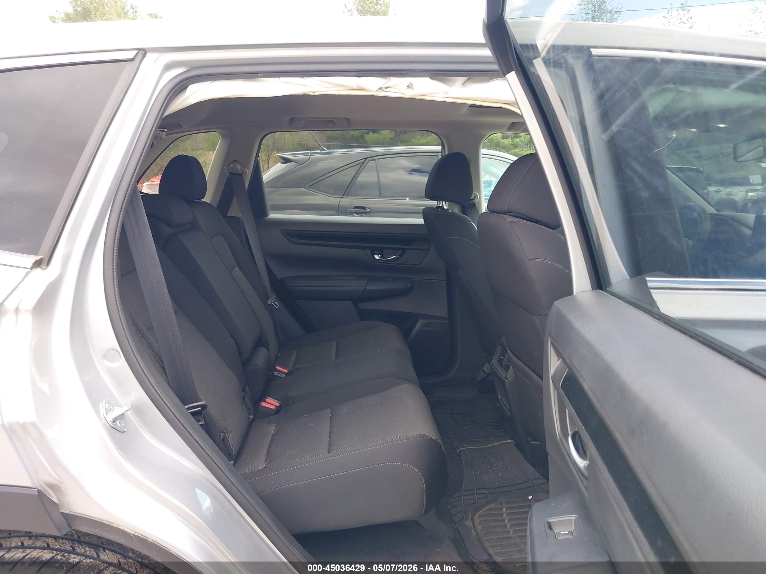 HONDA CR-V image 8