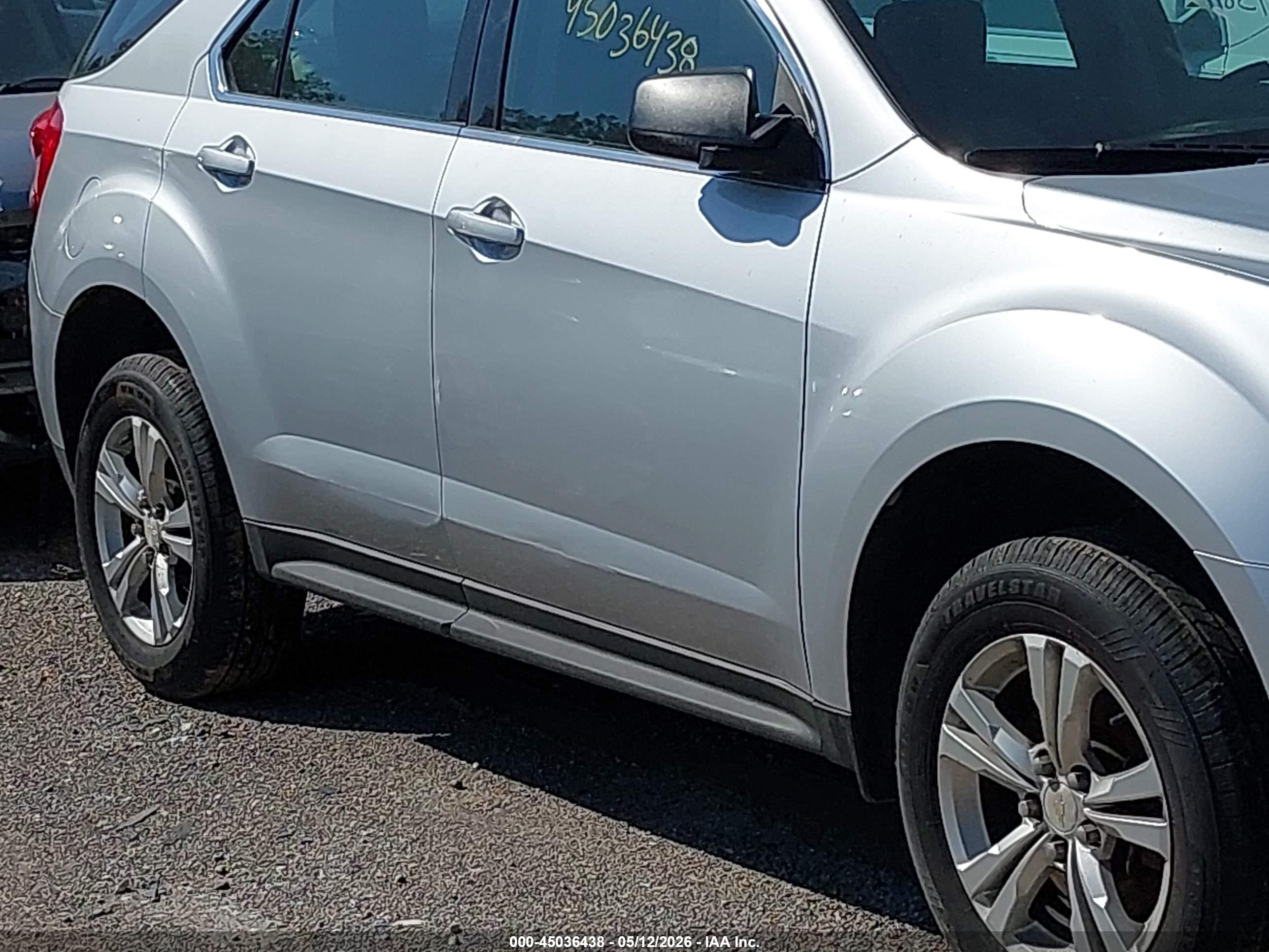 CHEVROLET EQUINOX image 6