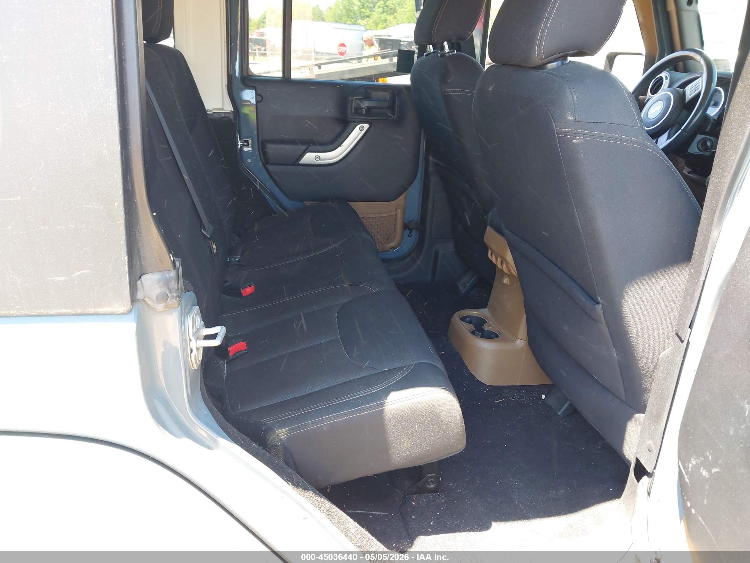 JEEP WRANGLER image 8