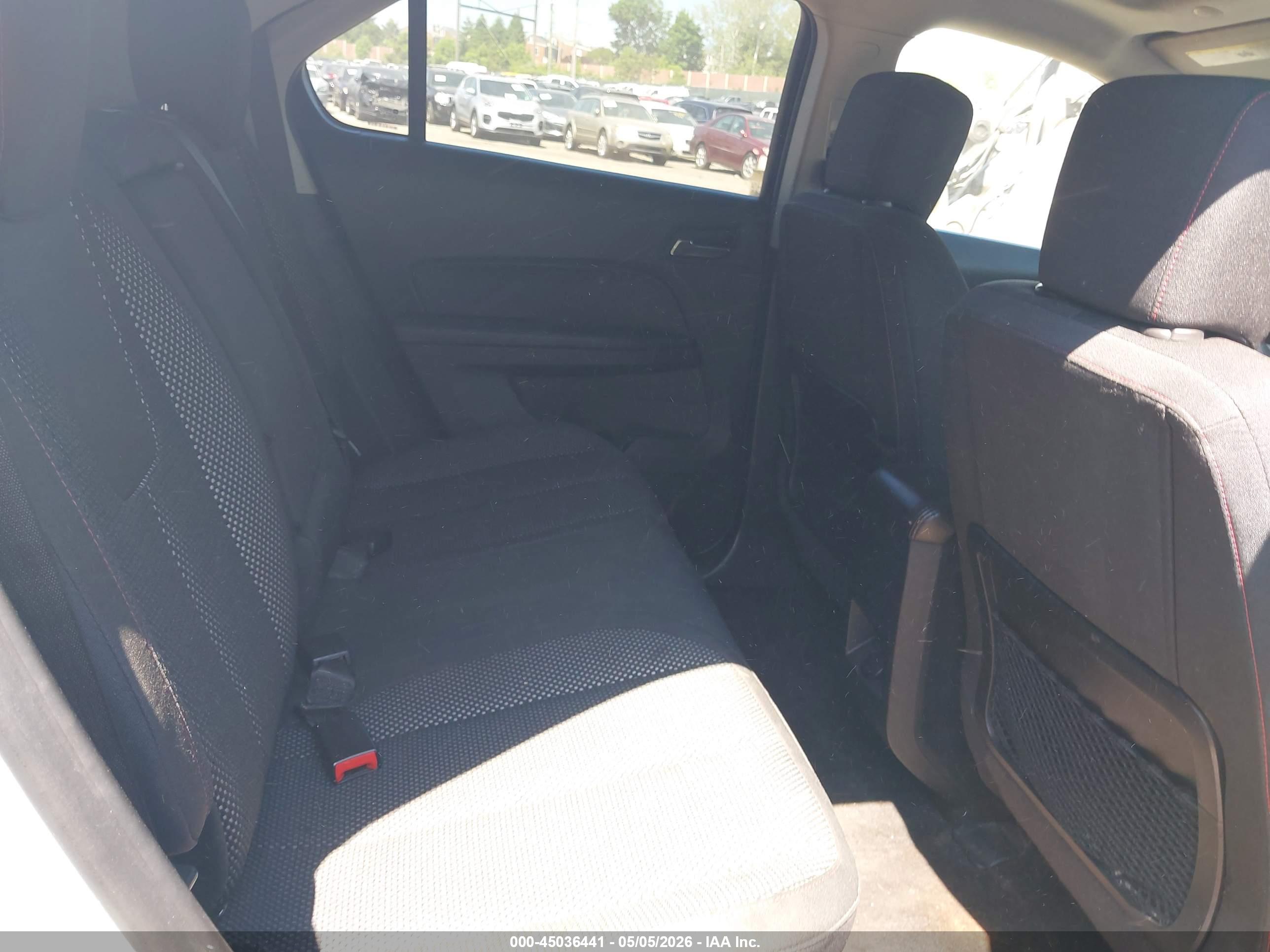 CHEVROLET EQUINOX image 8