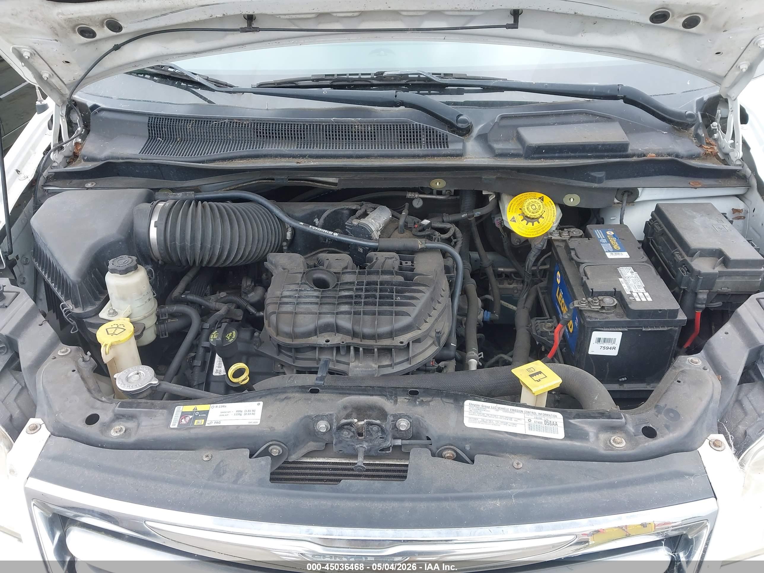CHRYSLER TOWN image 10
