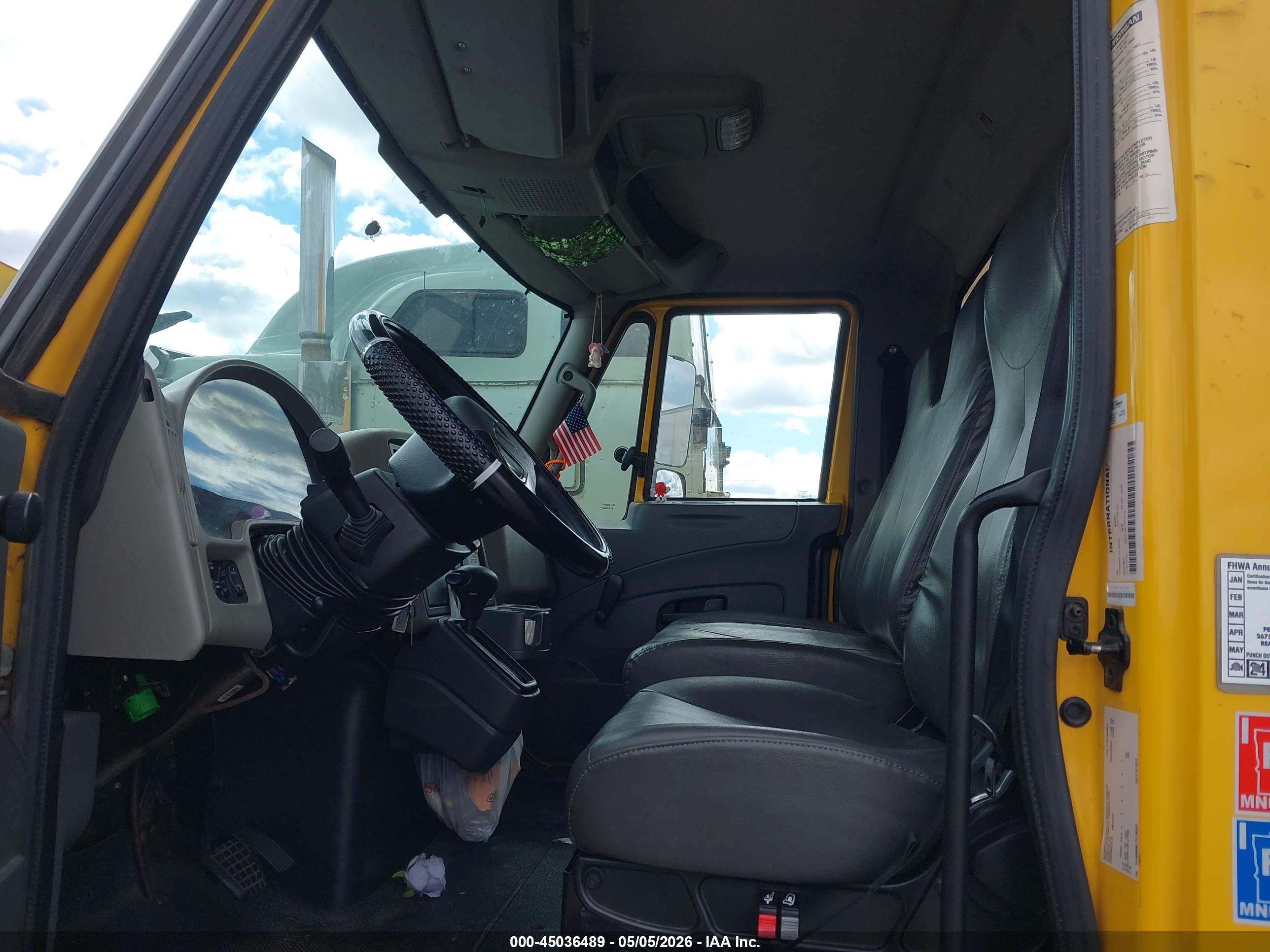 INTERNATIONAL DURASTAR image 8