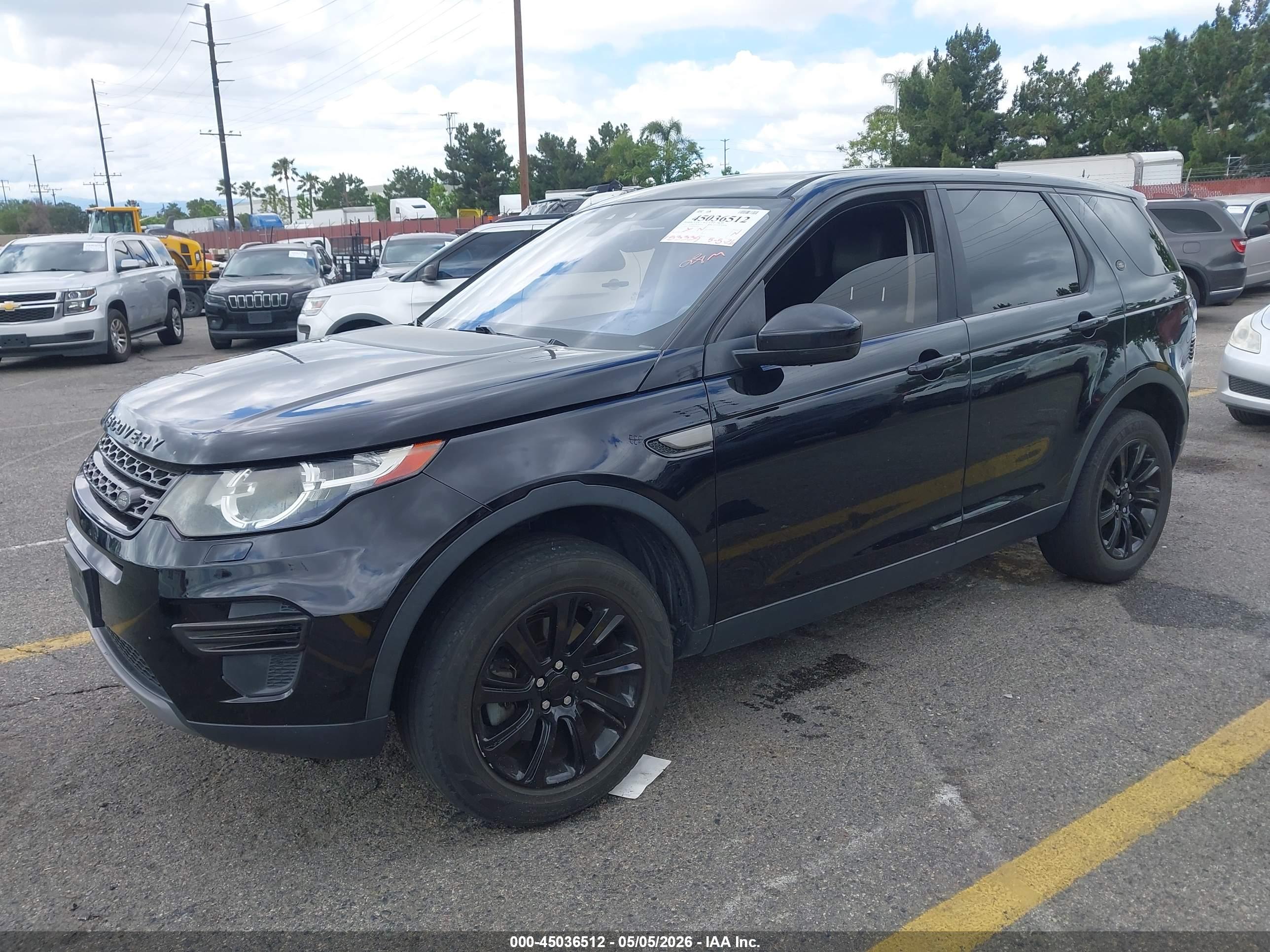 LAND ROVER image 2