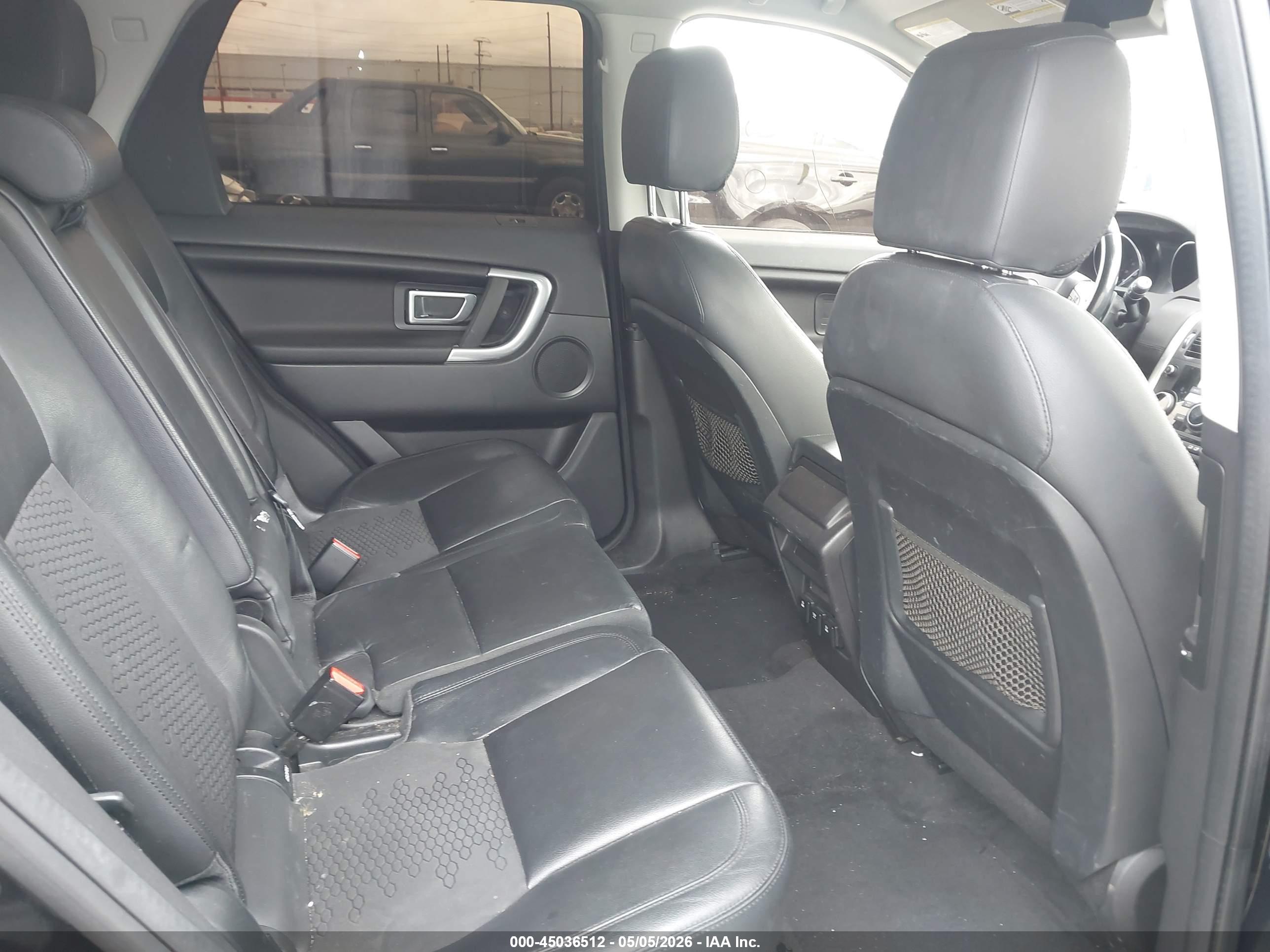 LAND ROVER image 8