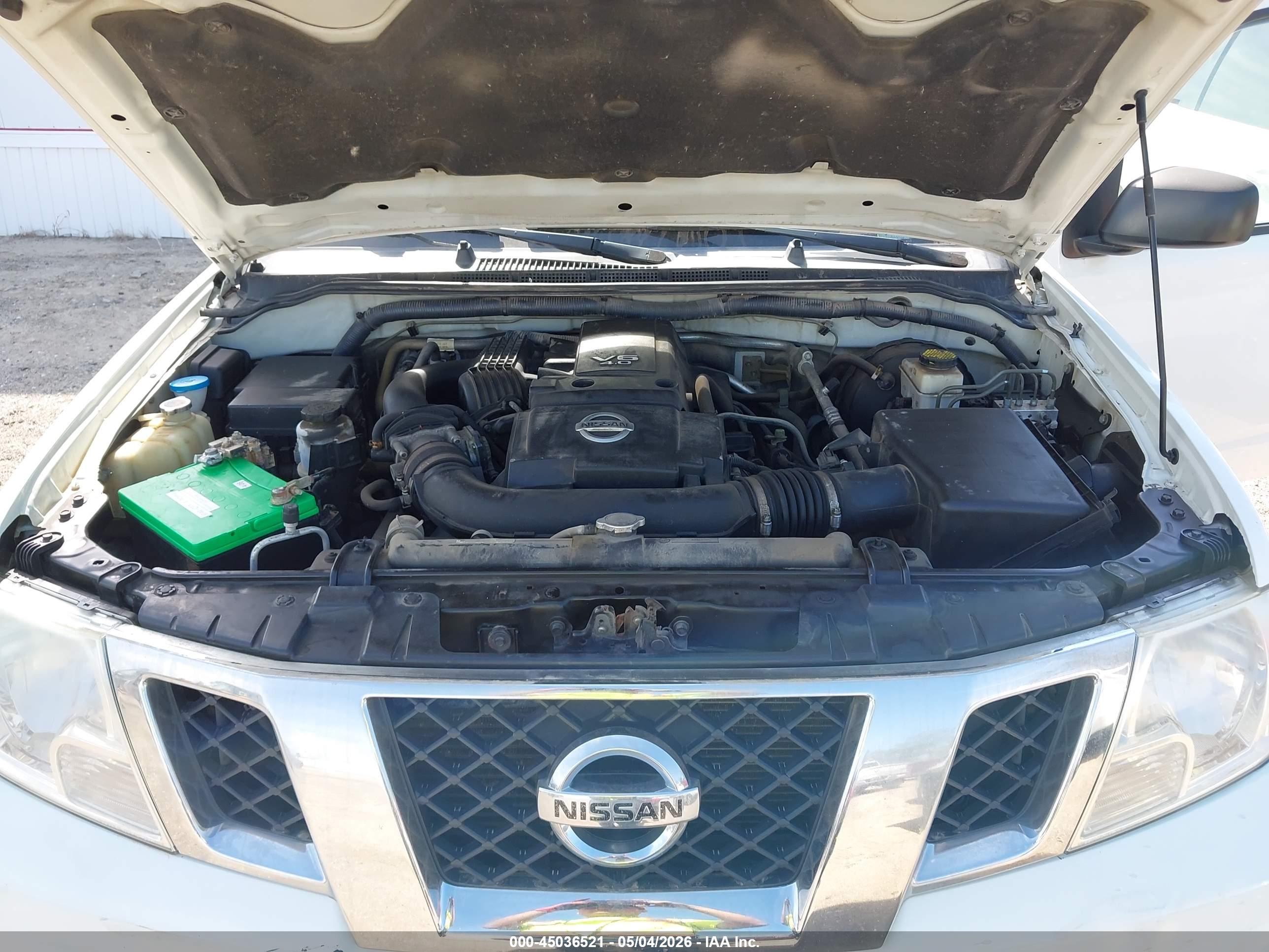 NISSAN FRONTIER image 10