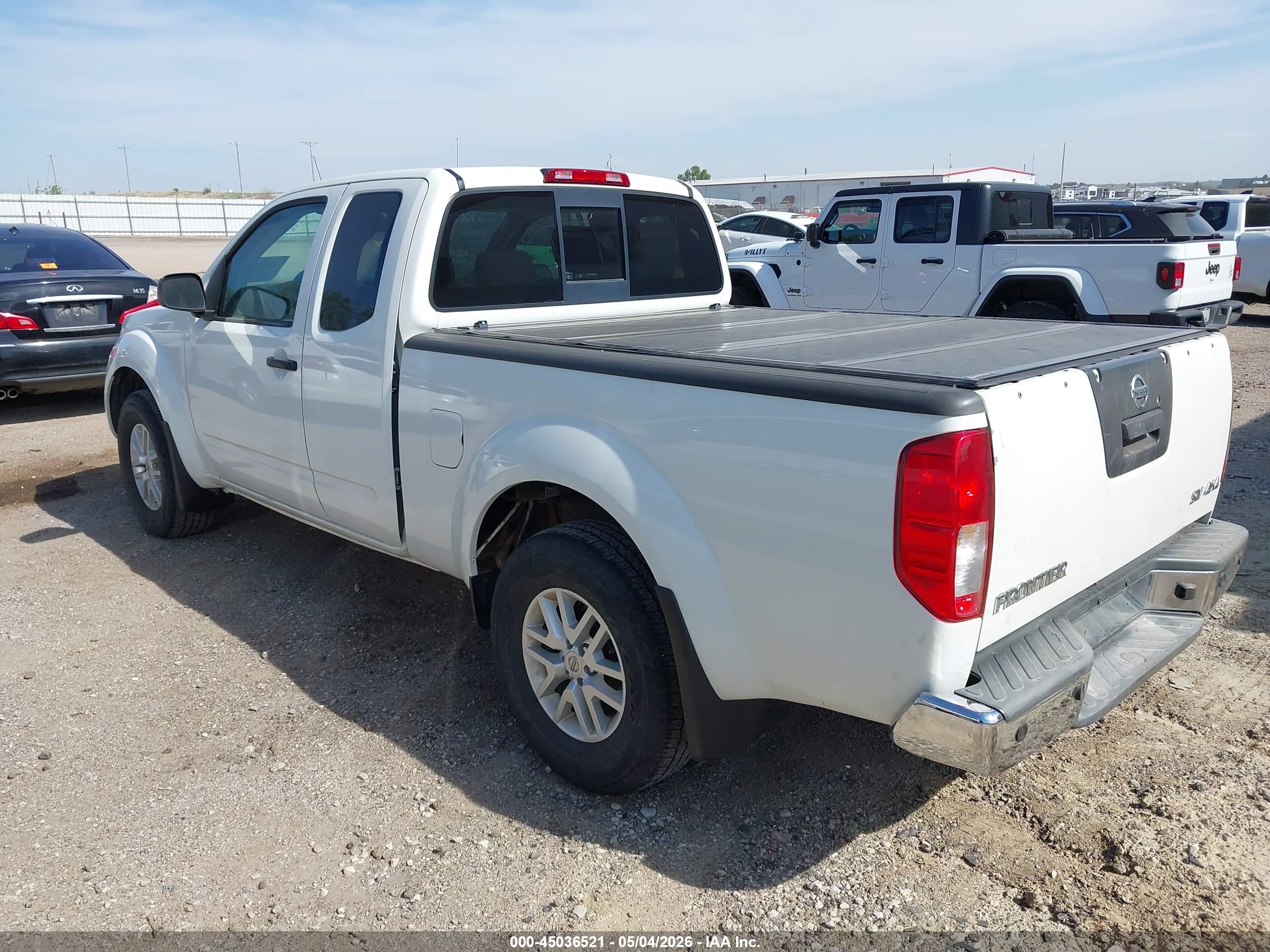 NISSAN FRONTIER image 3