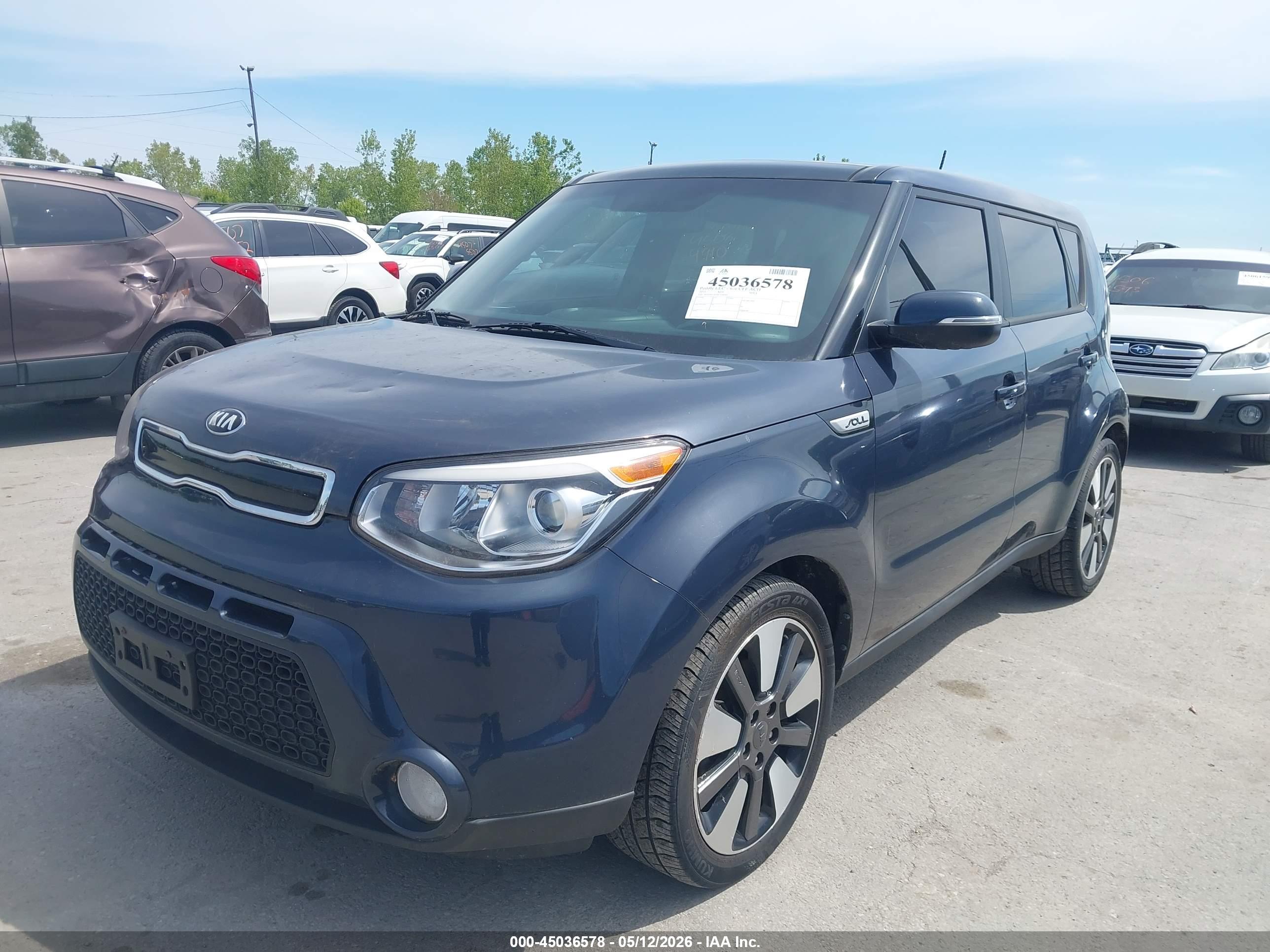 KIA SOUL image 2