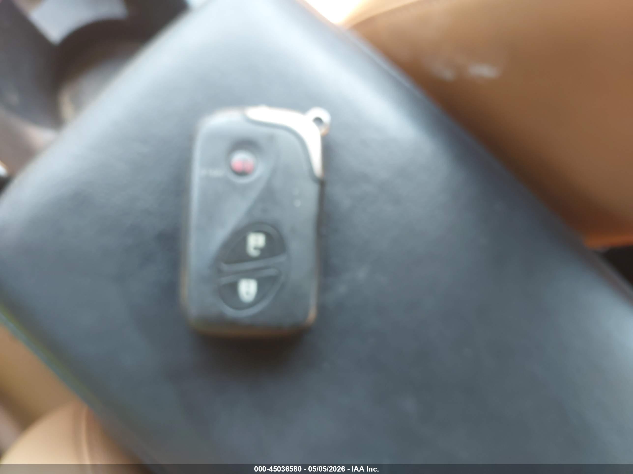 LEXUS CT image 11