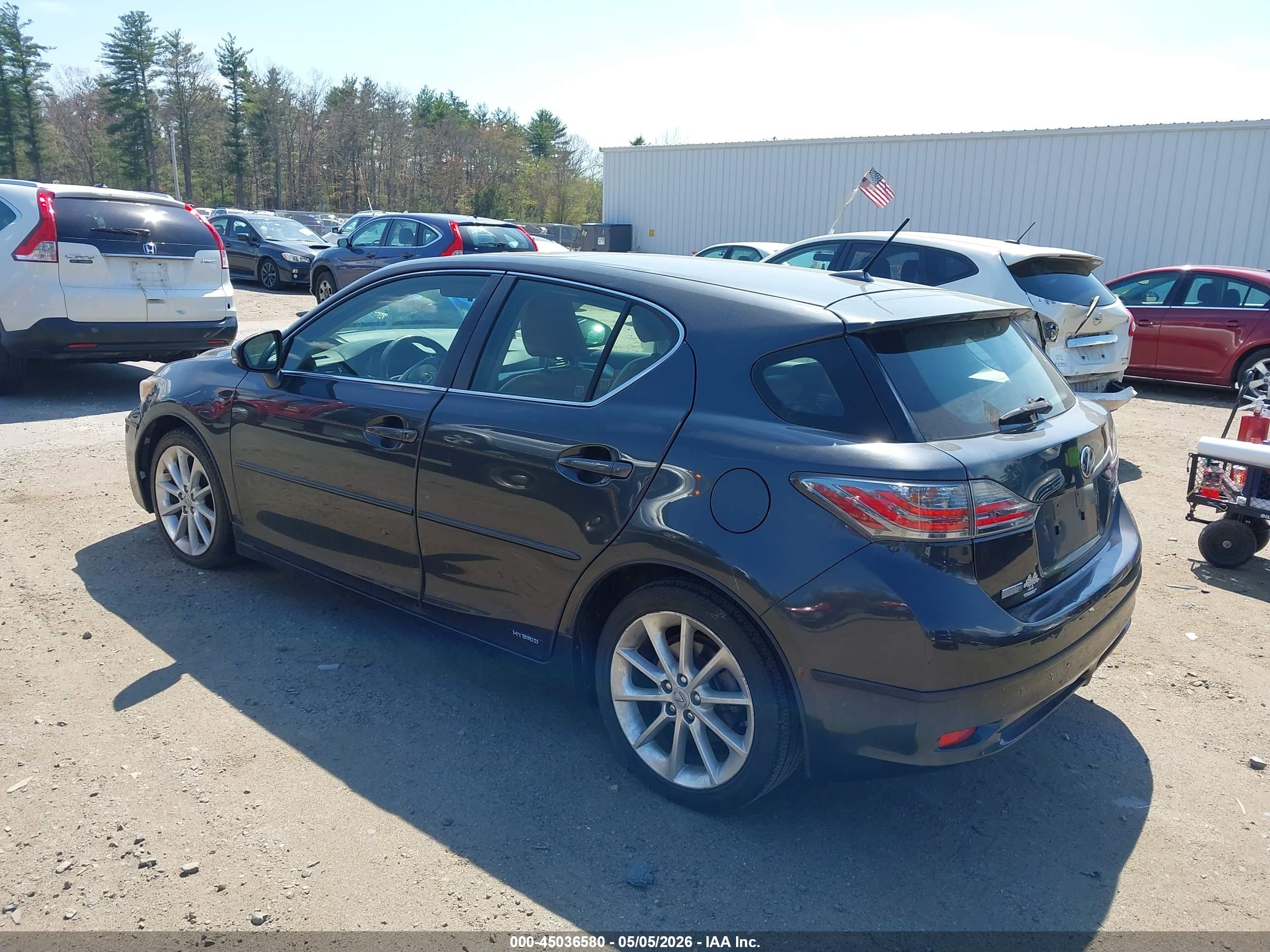 LEXUS CT image 3