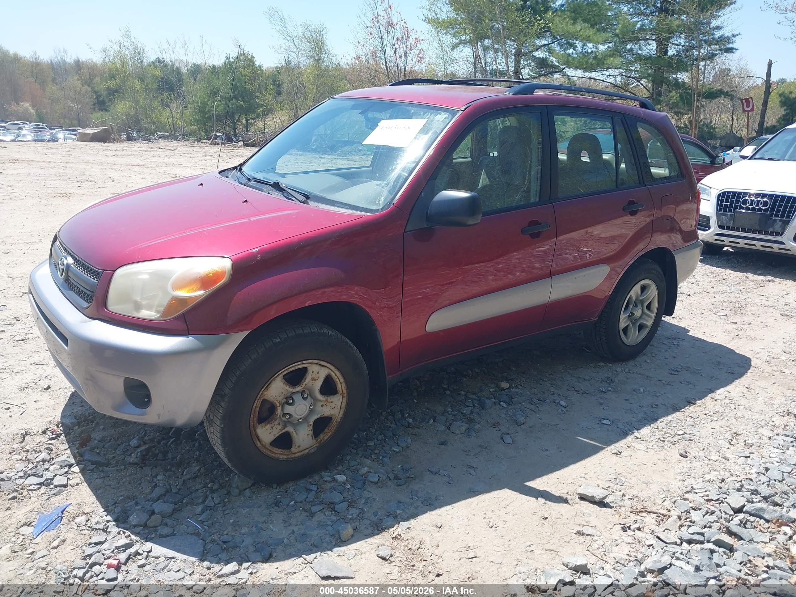 TOYOTA RAV4 image 2