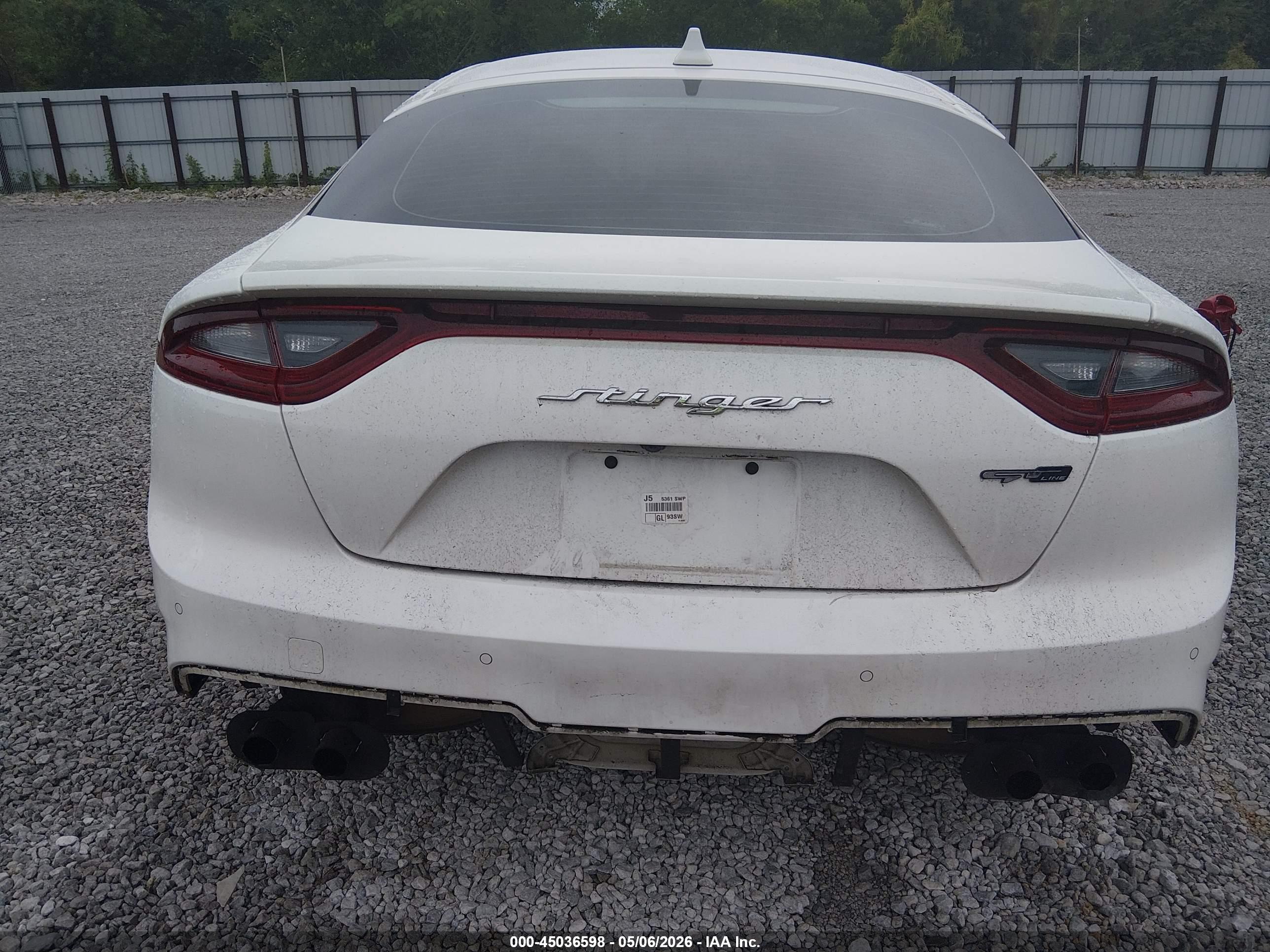 KIA STINGER image 6