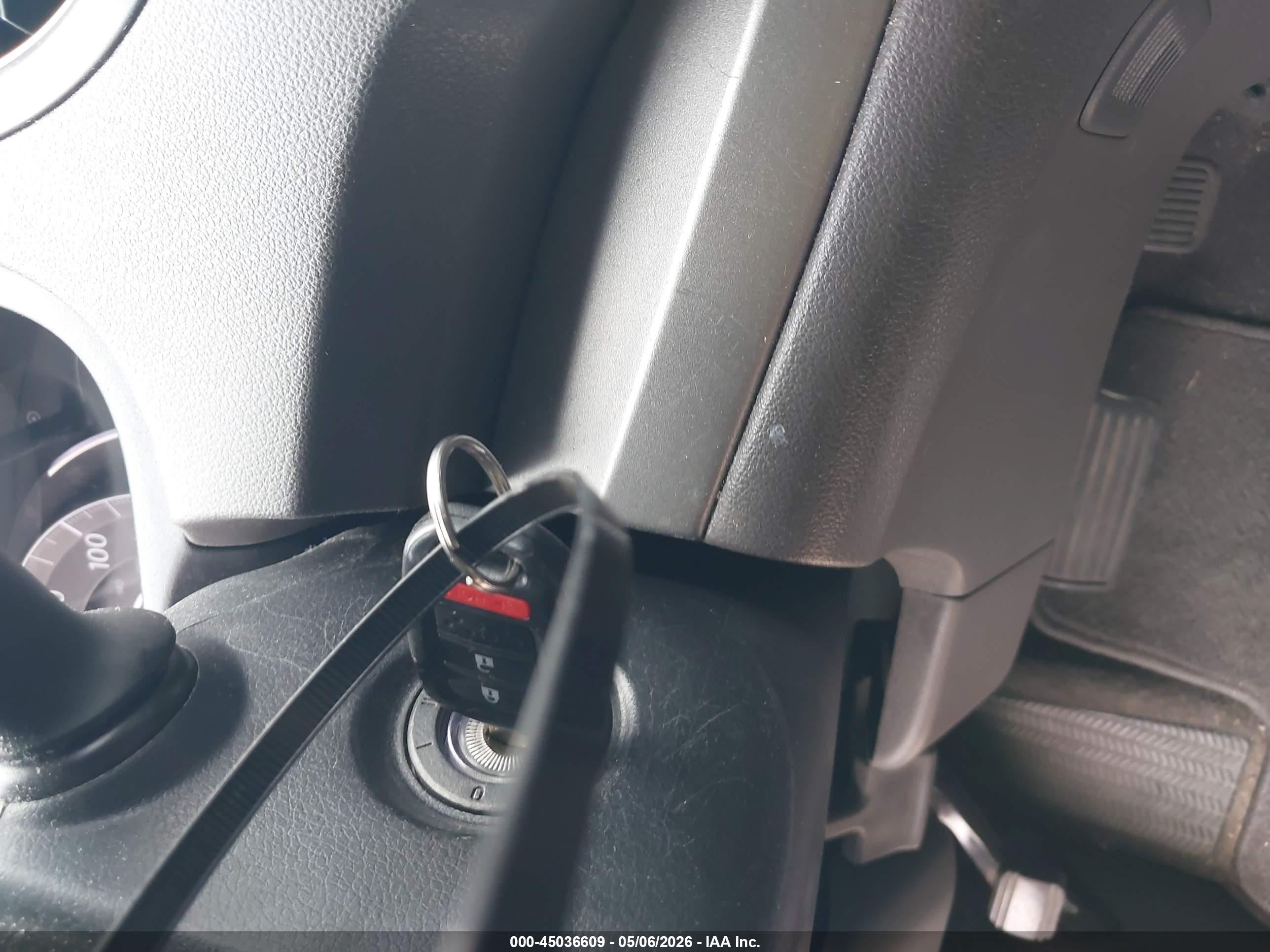 HONDA CR-V image 11