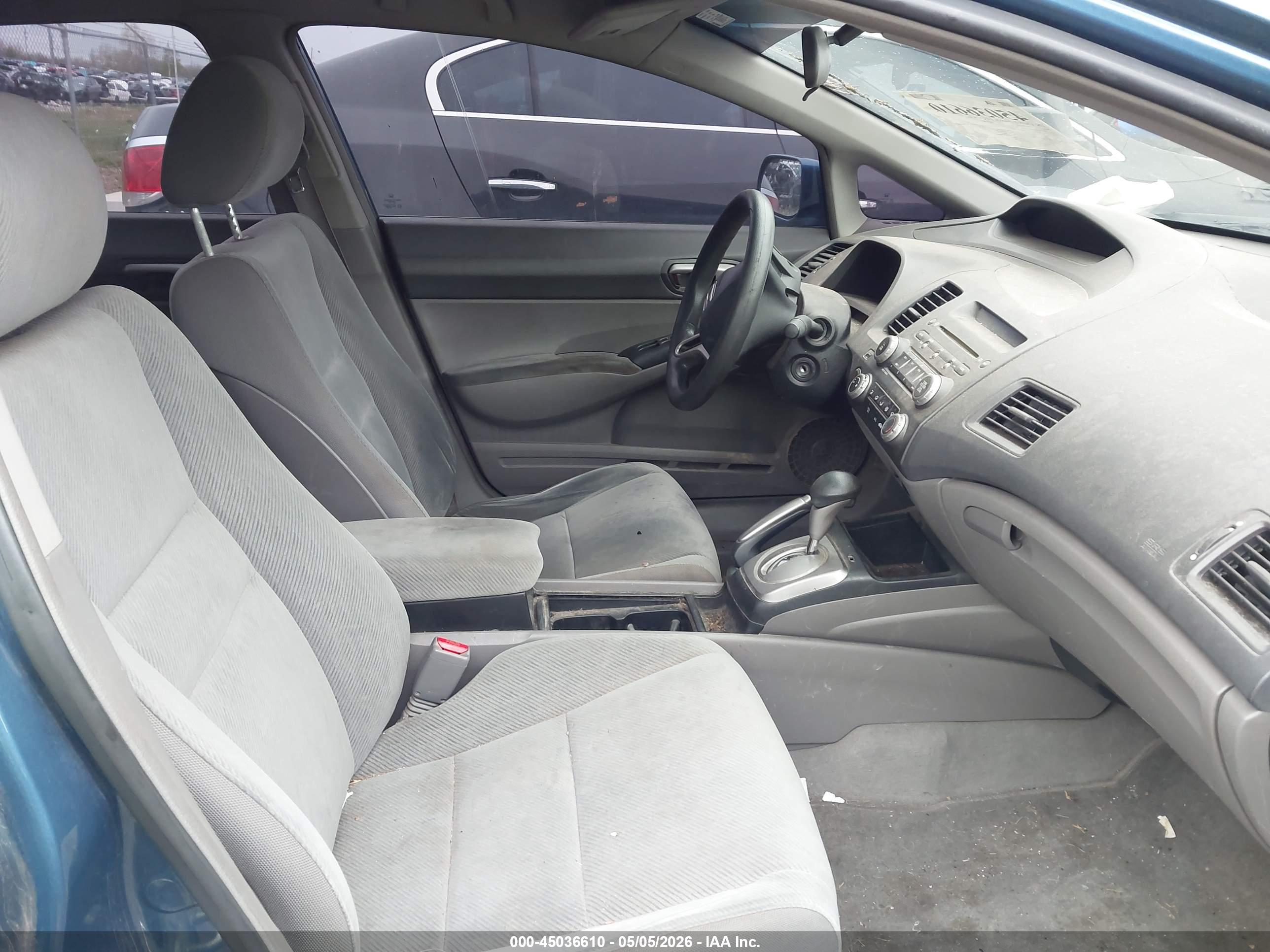 HONDA CIVIC image 5