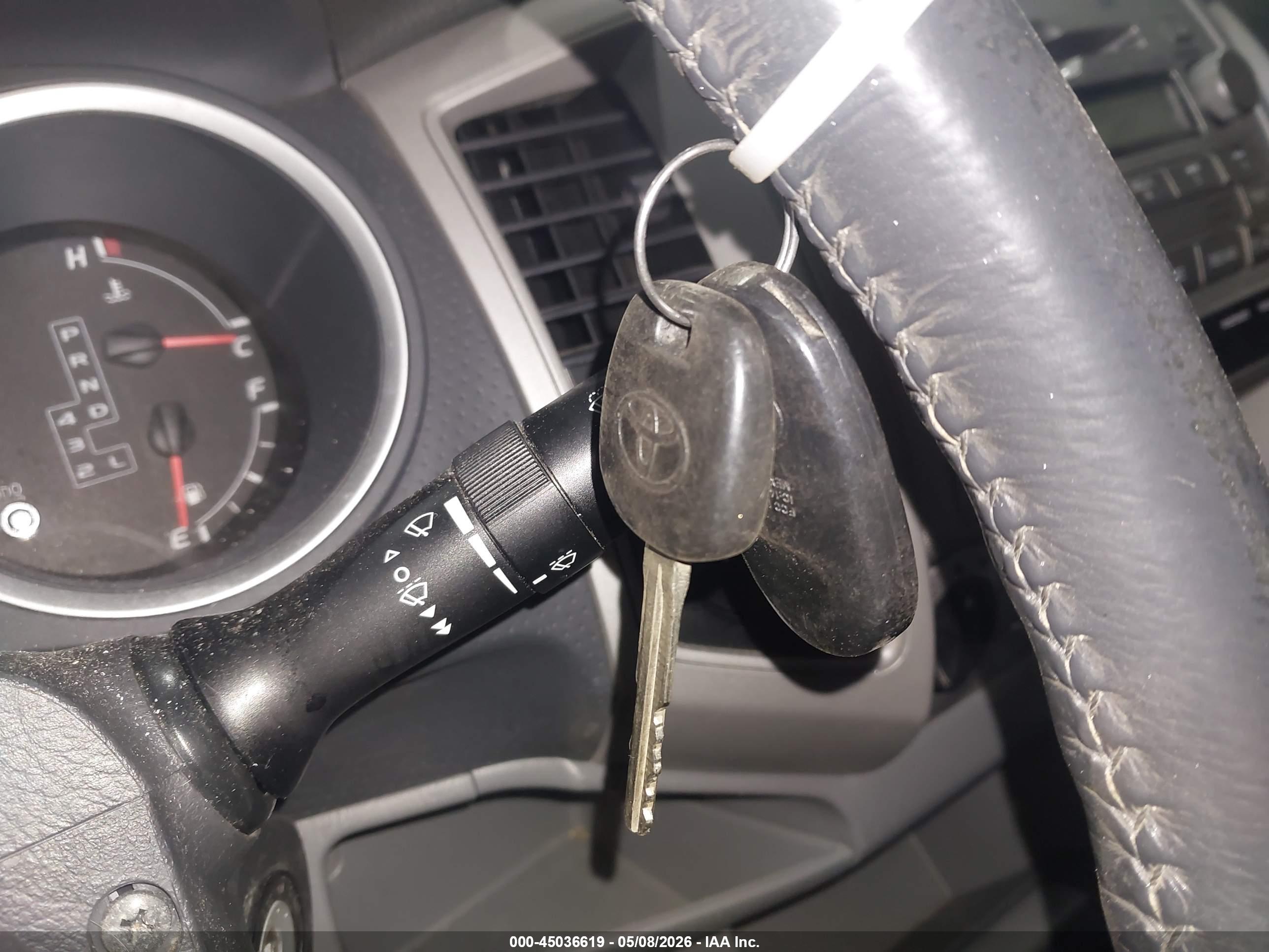TOYOTA TACOMA image 11