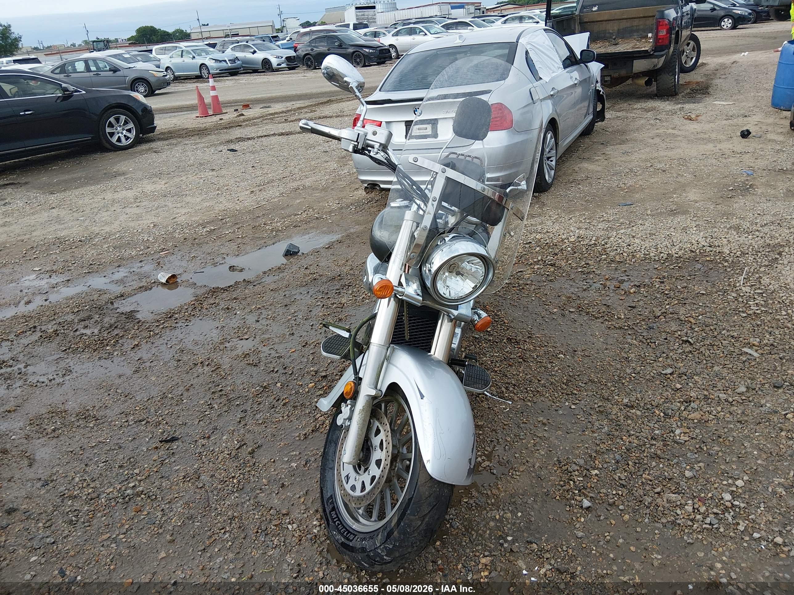 SUZUKI VL800 image 5