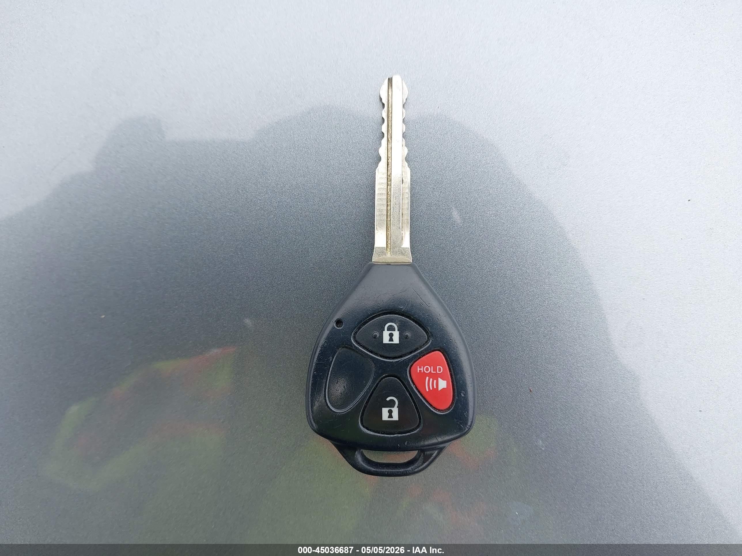 TOYOTA 4RUNNER image 11