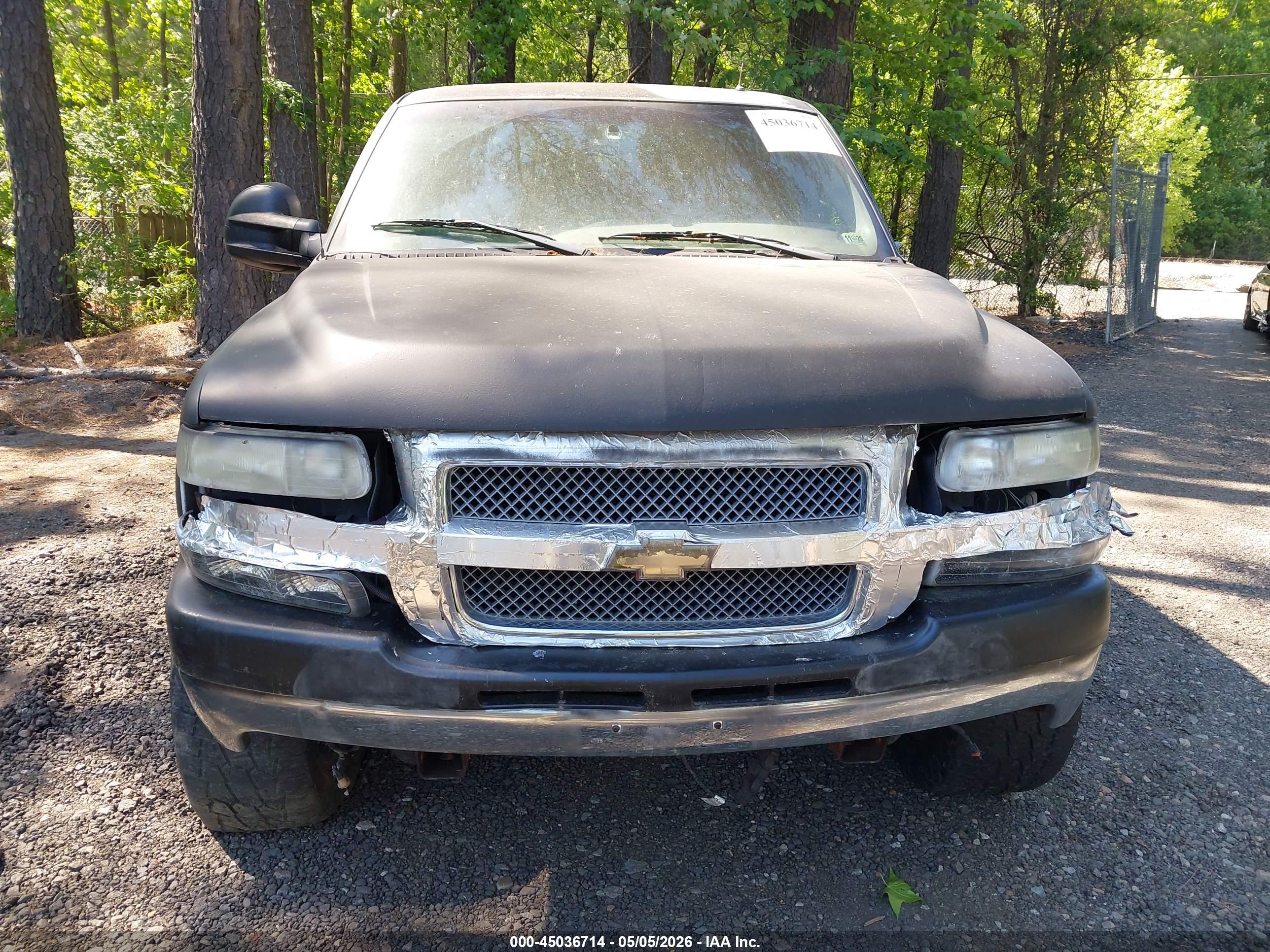CHEVROLET SILVERADO image 6