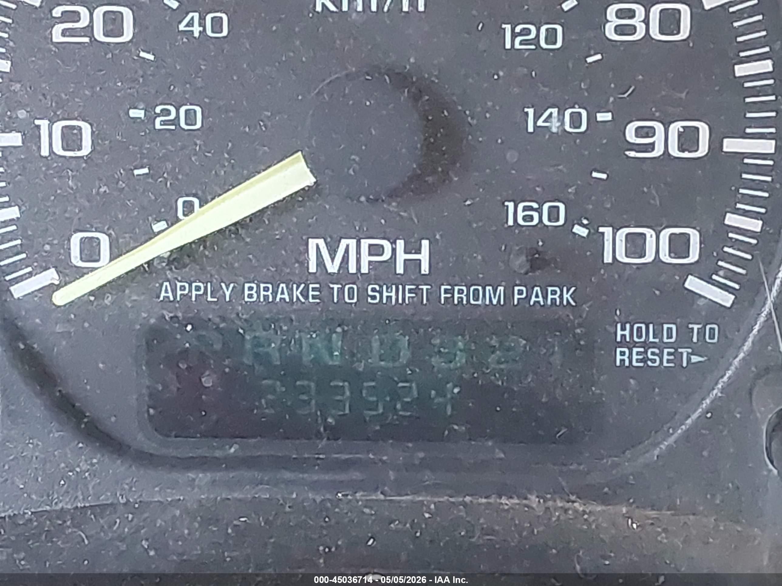 CHEVROLET SILVERADO image 7