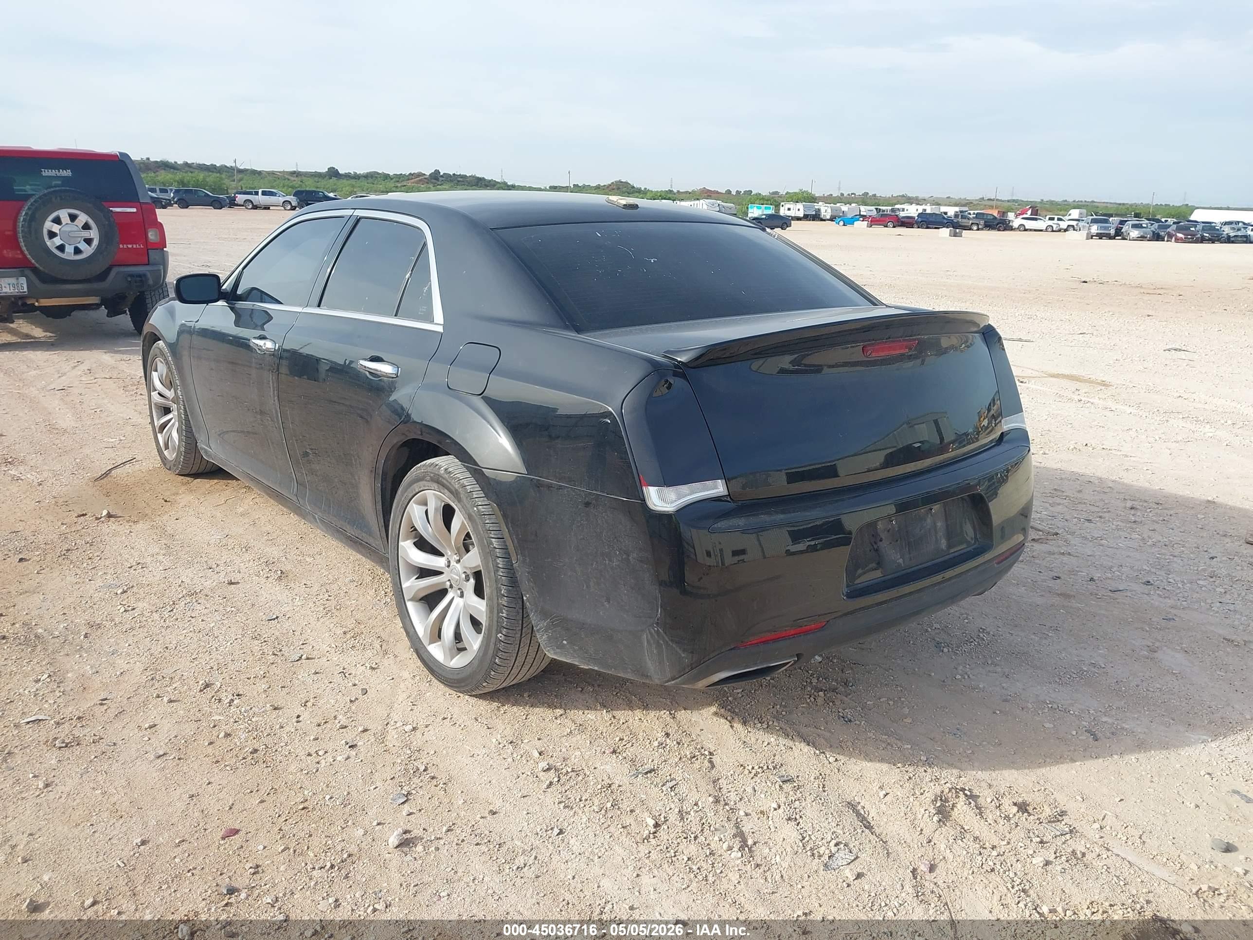 CHRYSLER 300 image 3