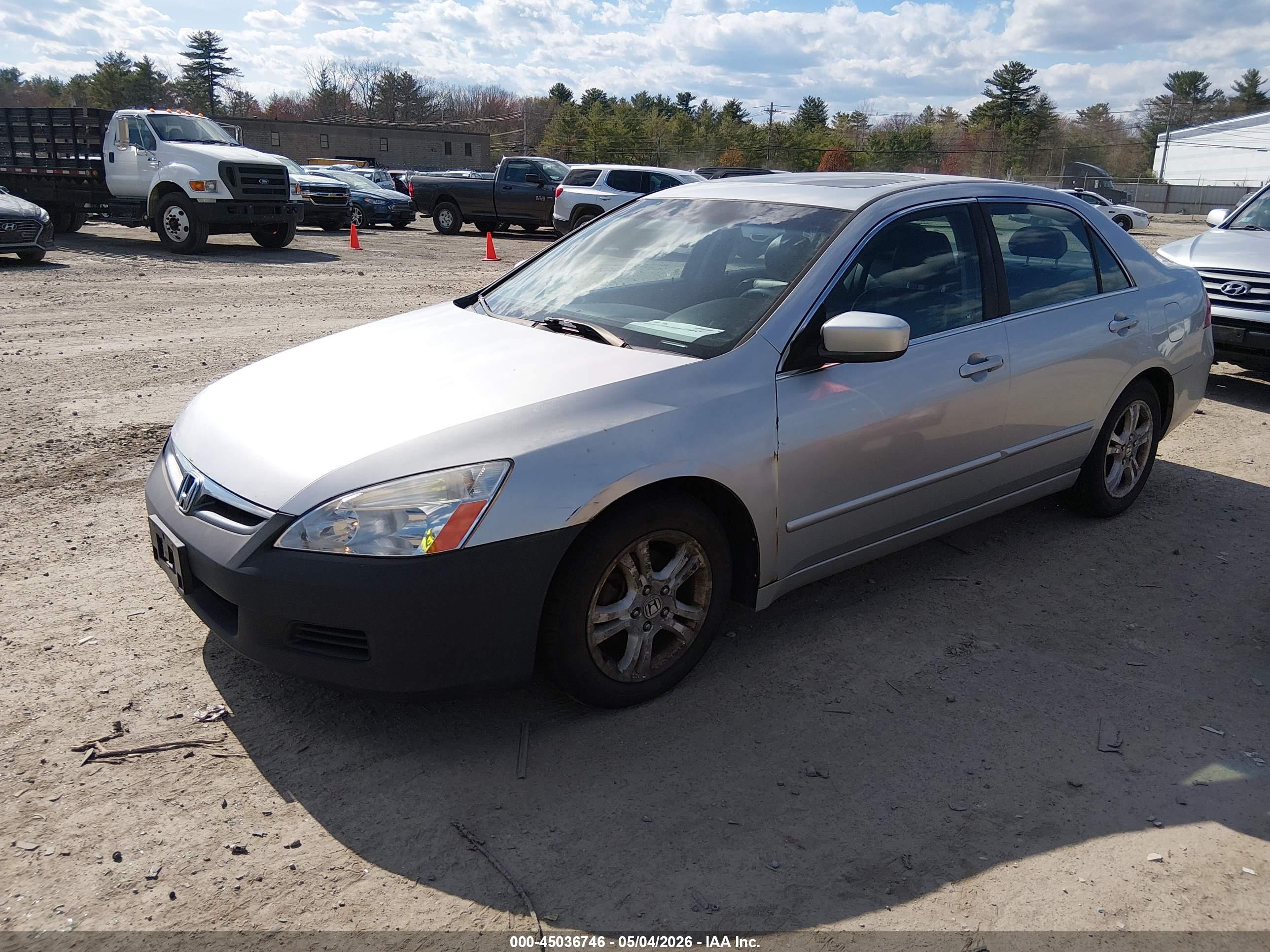 HONDA ACCORD image 2