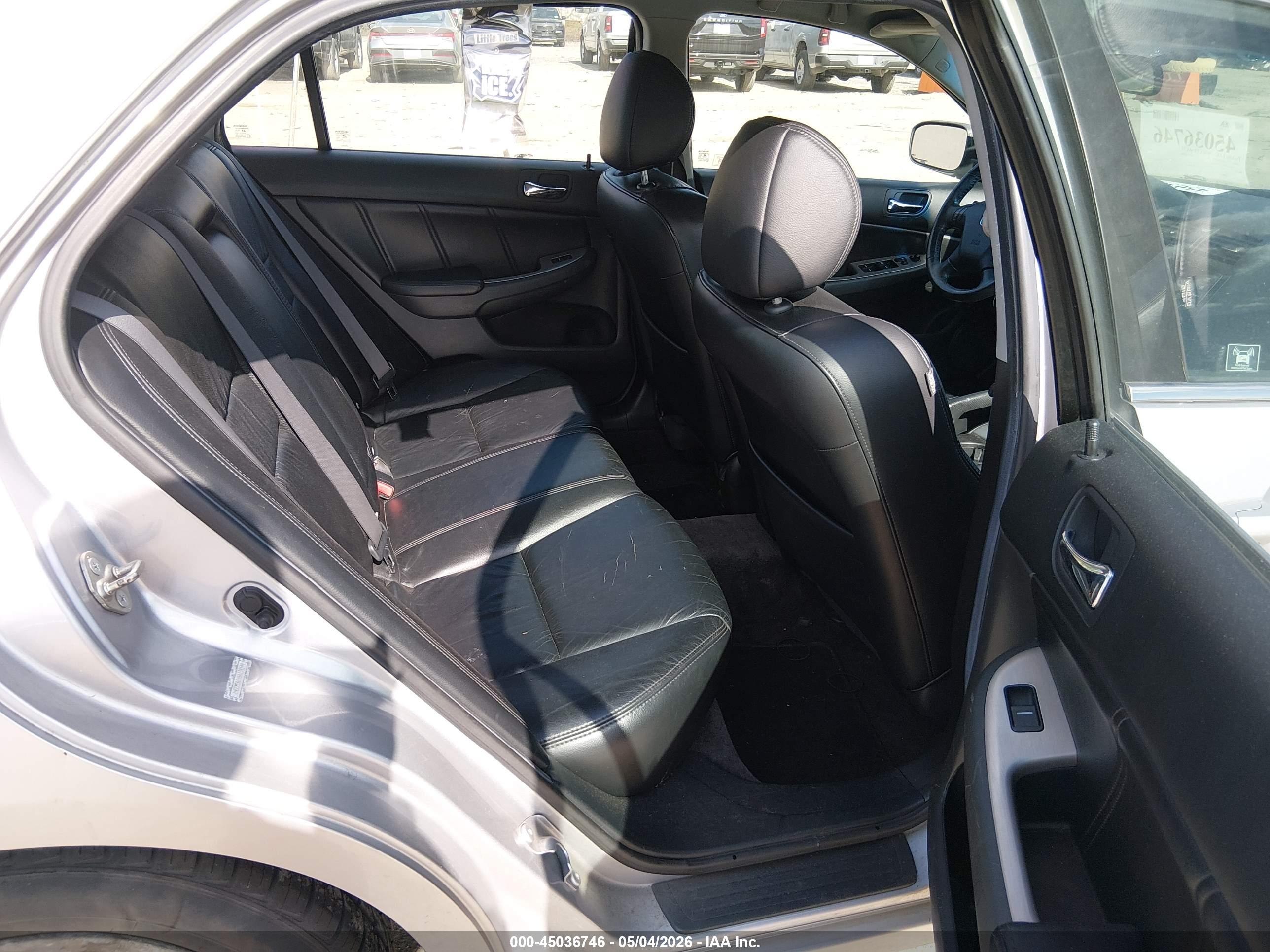 HONDA ACCORD image 8