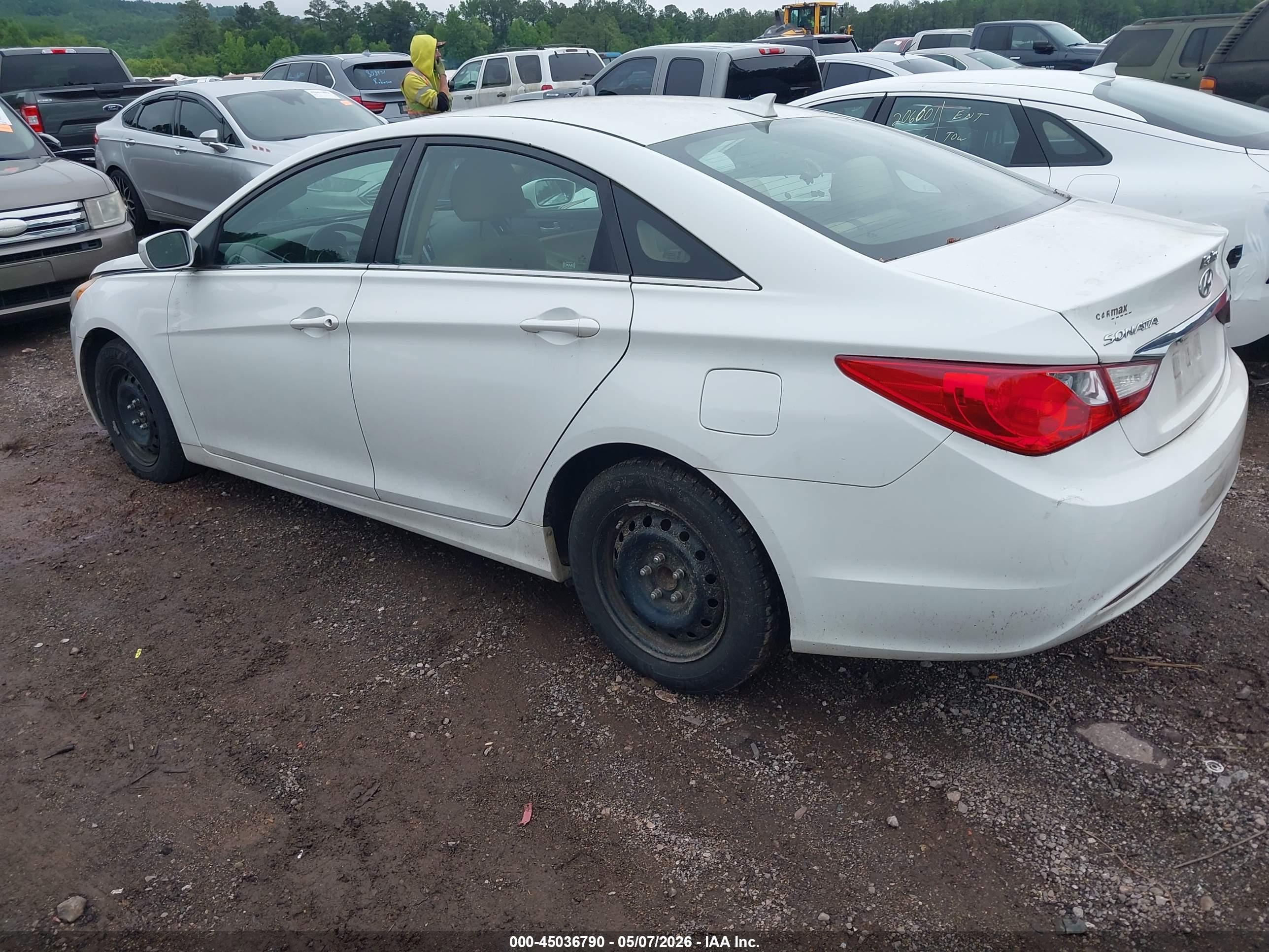HYUNDAI SONATA image 3