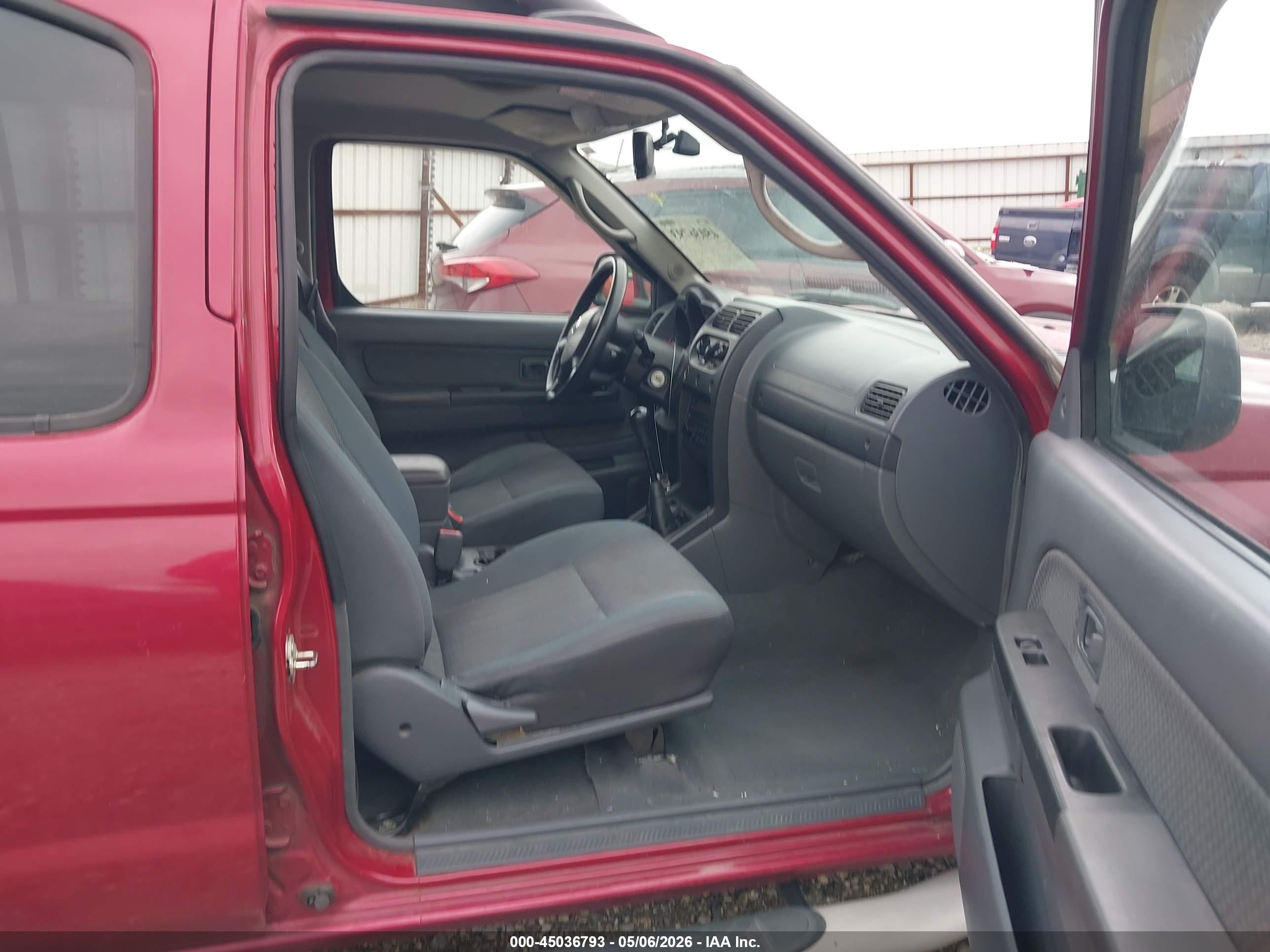 NISSAN XTERRA image 5