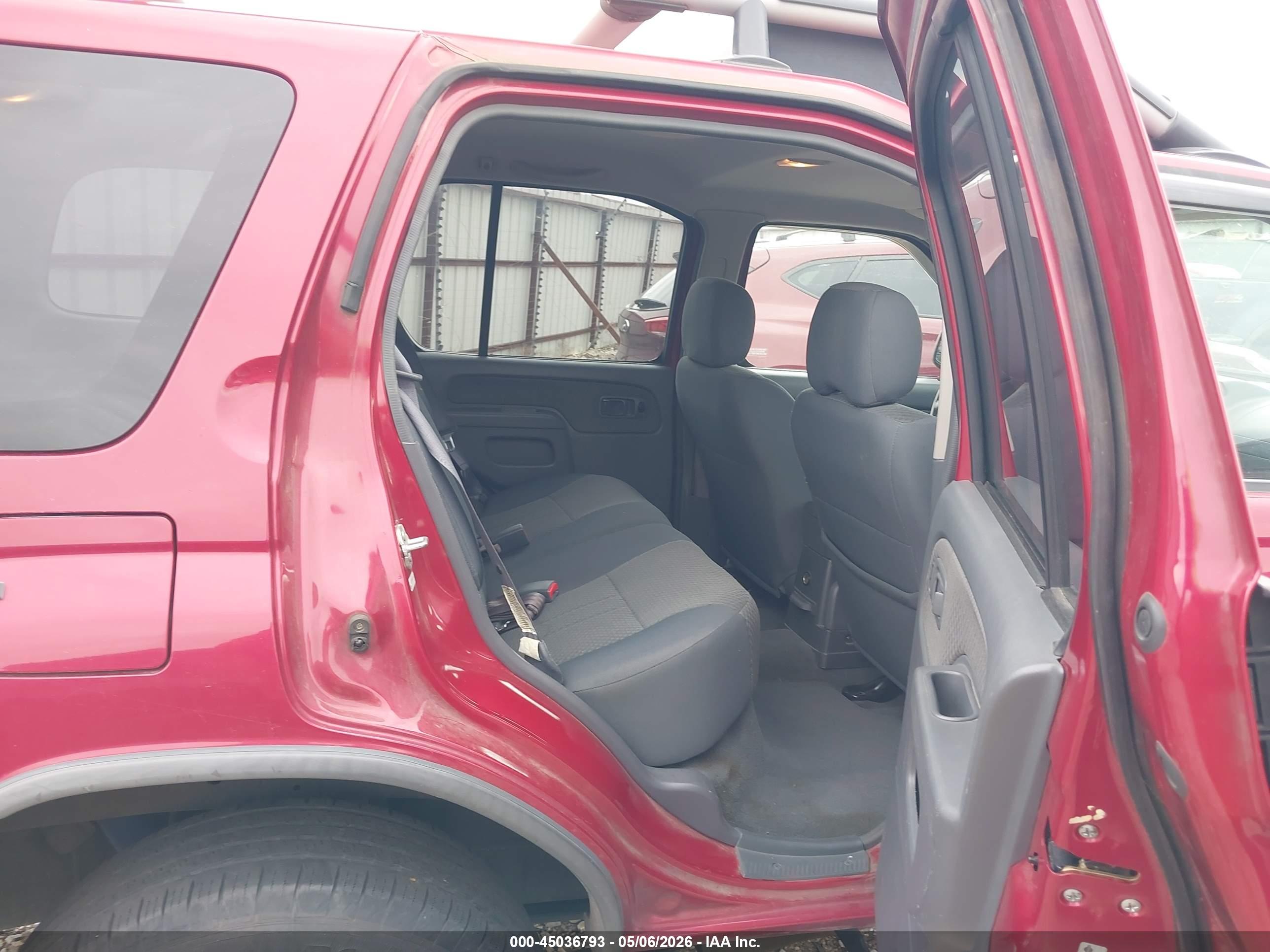 NISSAN XTERRA image 8