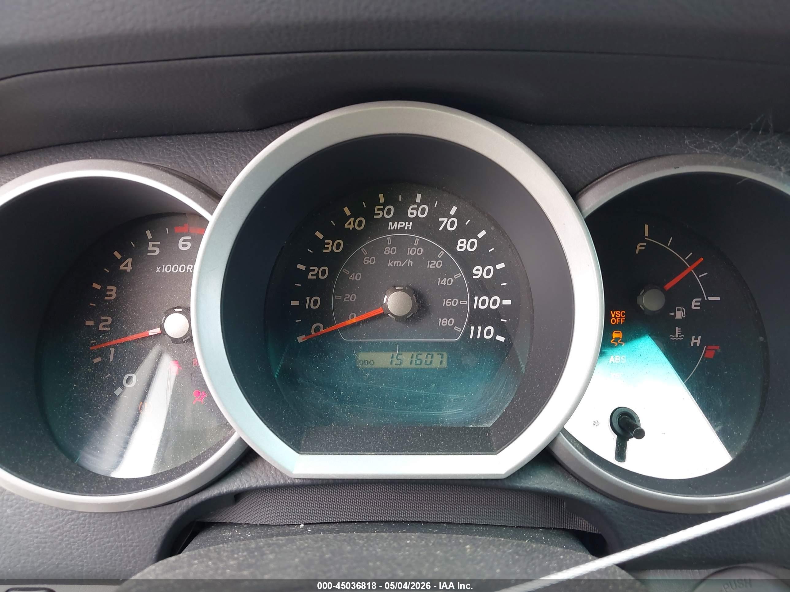 TOYOTA 4RUNNER image 7