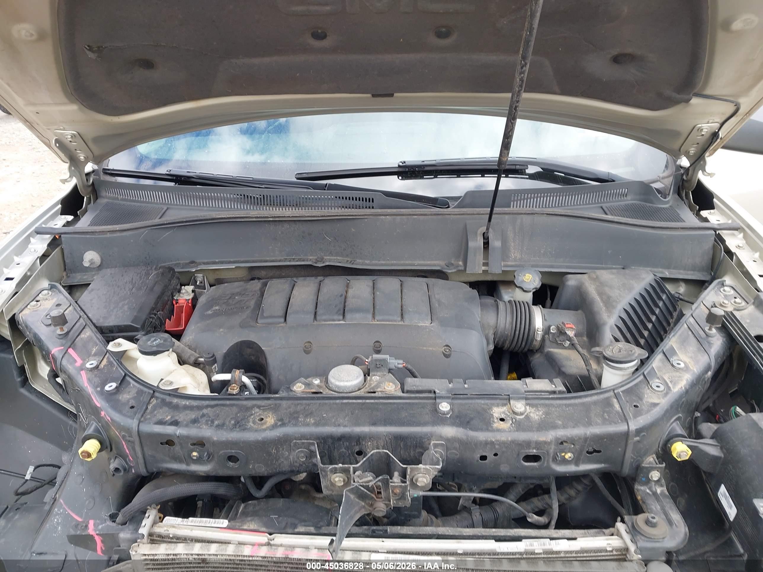 GMC ACADIA image 10