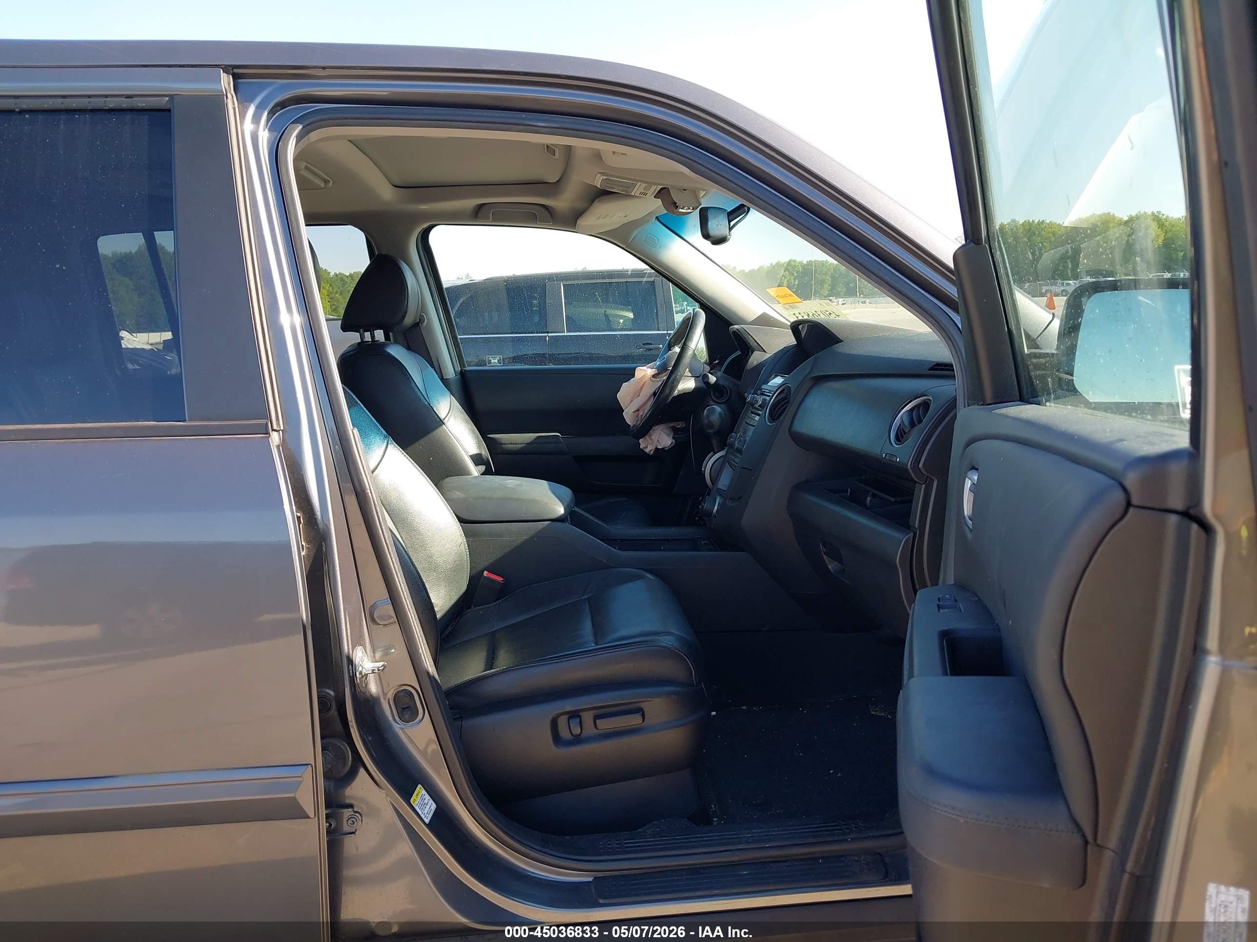 HONDA PILOT image 5