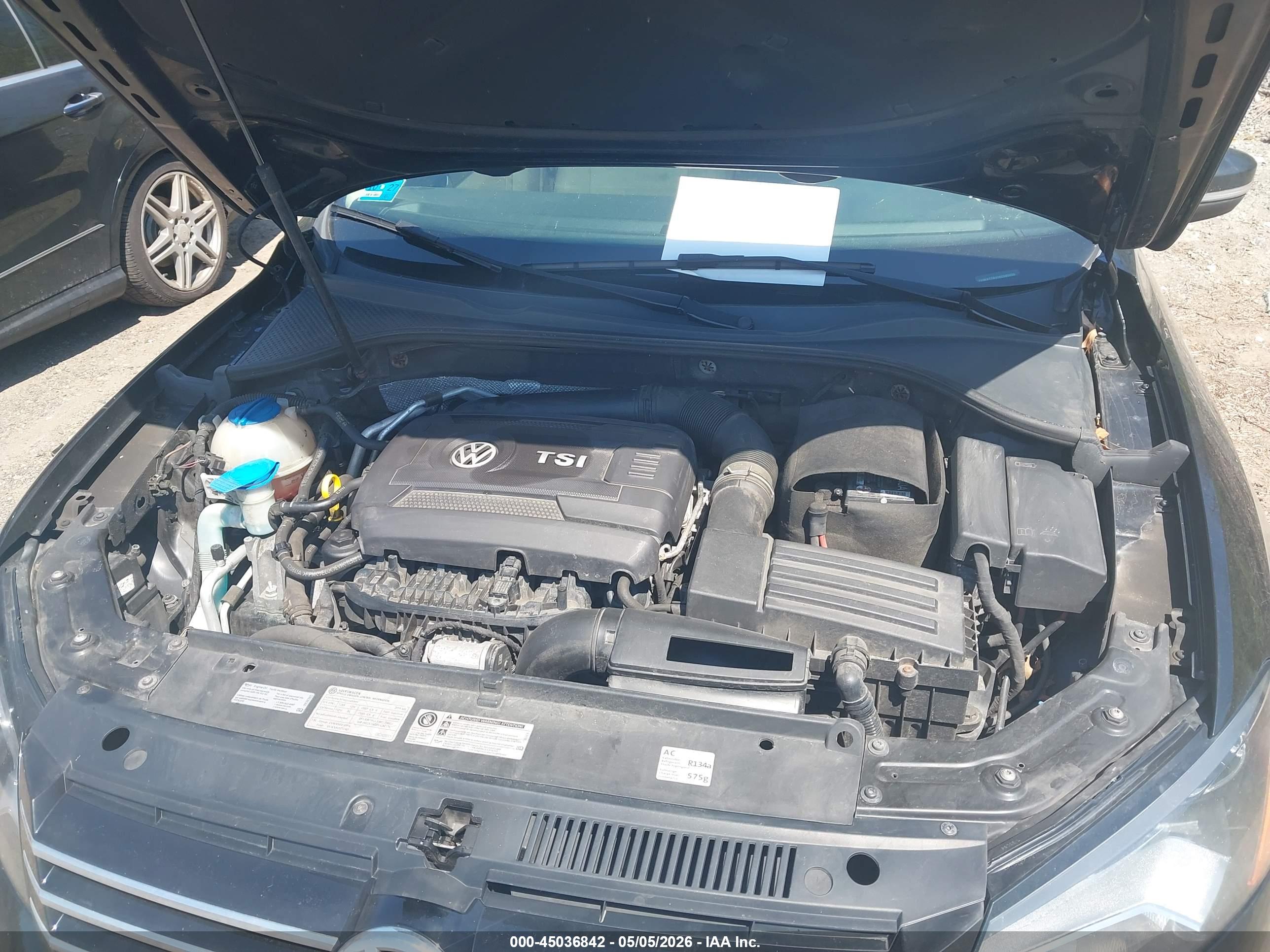 VOLKSWAGEN PASSAT image 10
