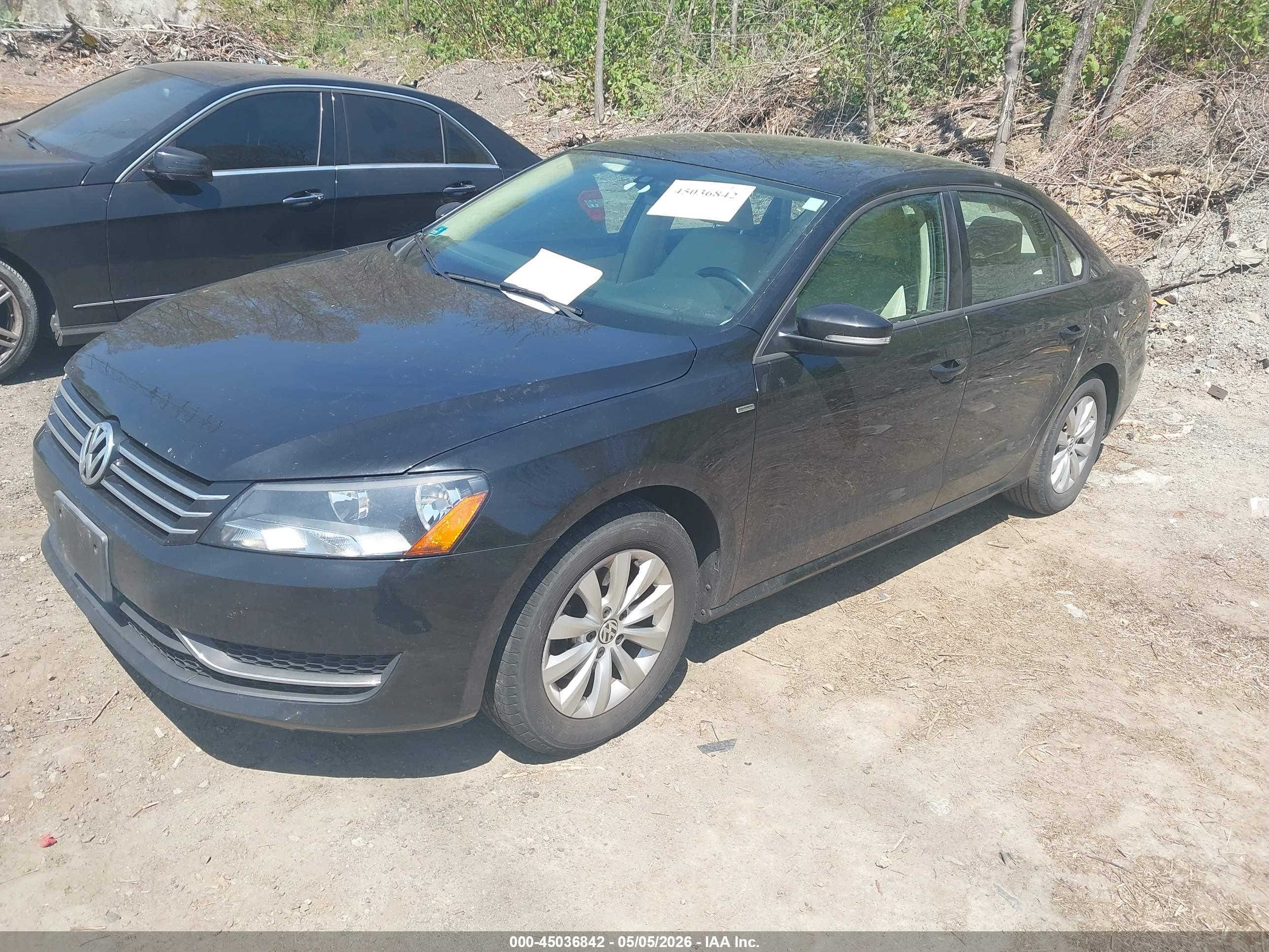 VOLKSWAGEN PASSAT image 2
